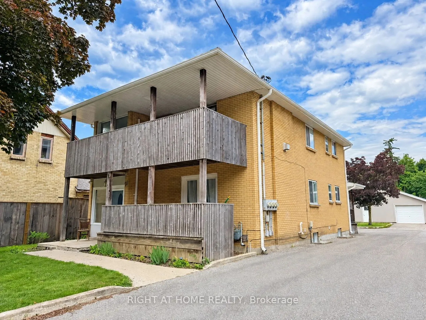 21 Evergreen Avenue