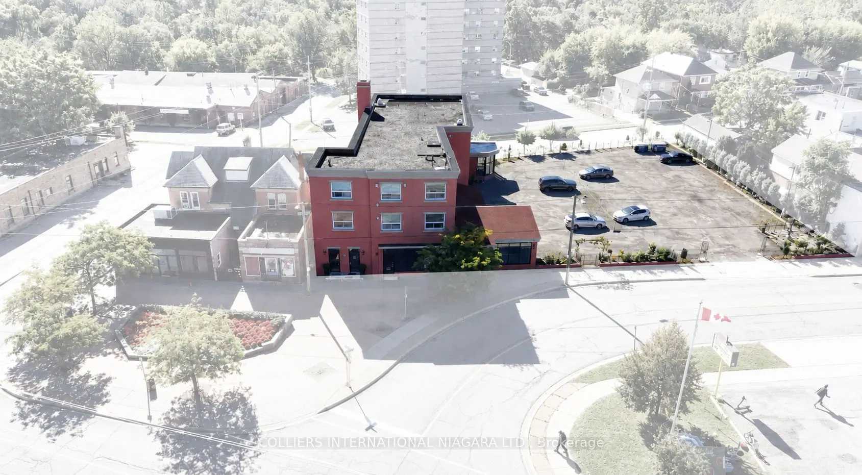 88 Queenston Street
