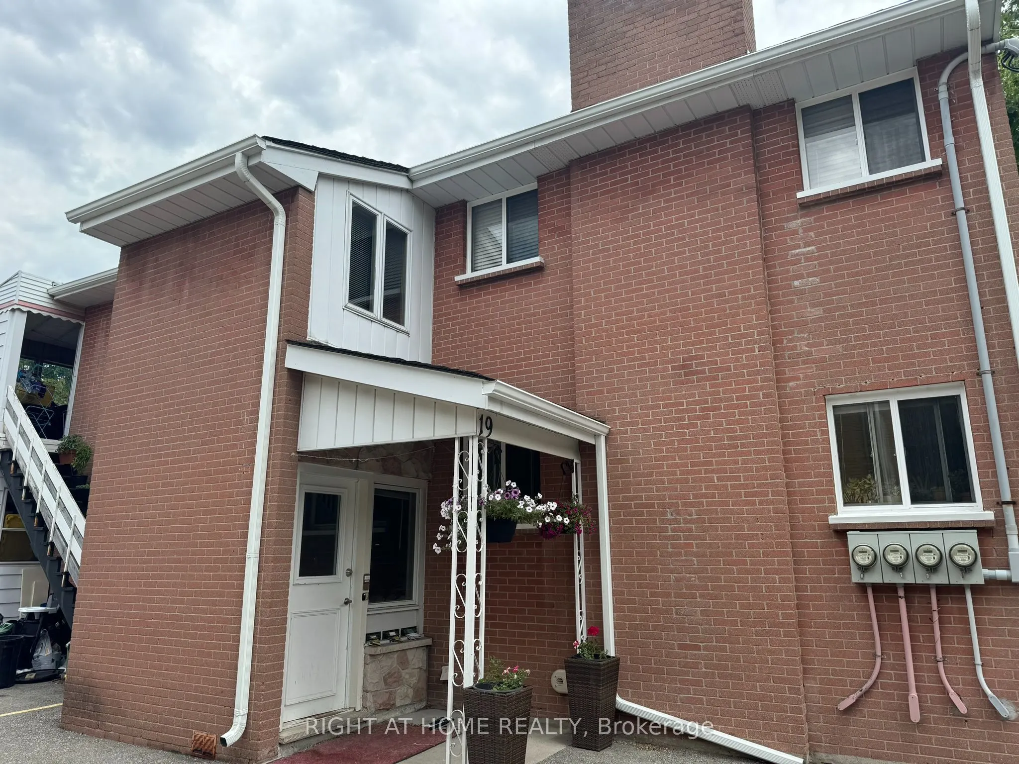 19 Evergreen Avenue