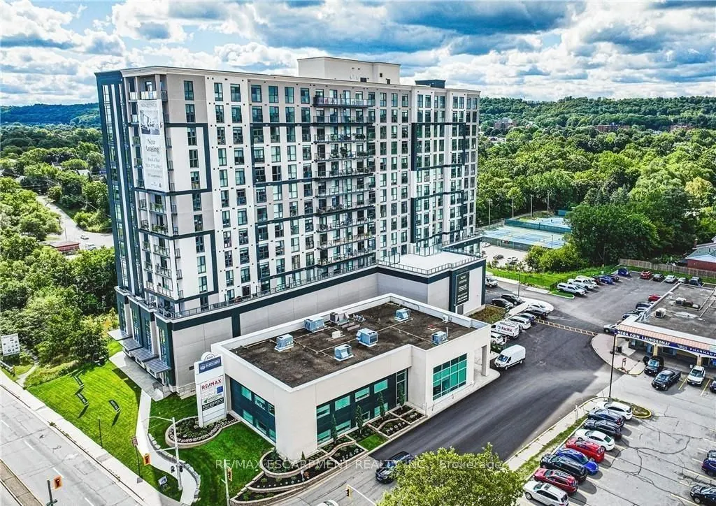 870 Queenston Road #1211