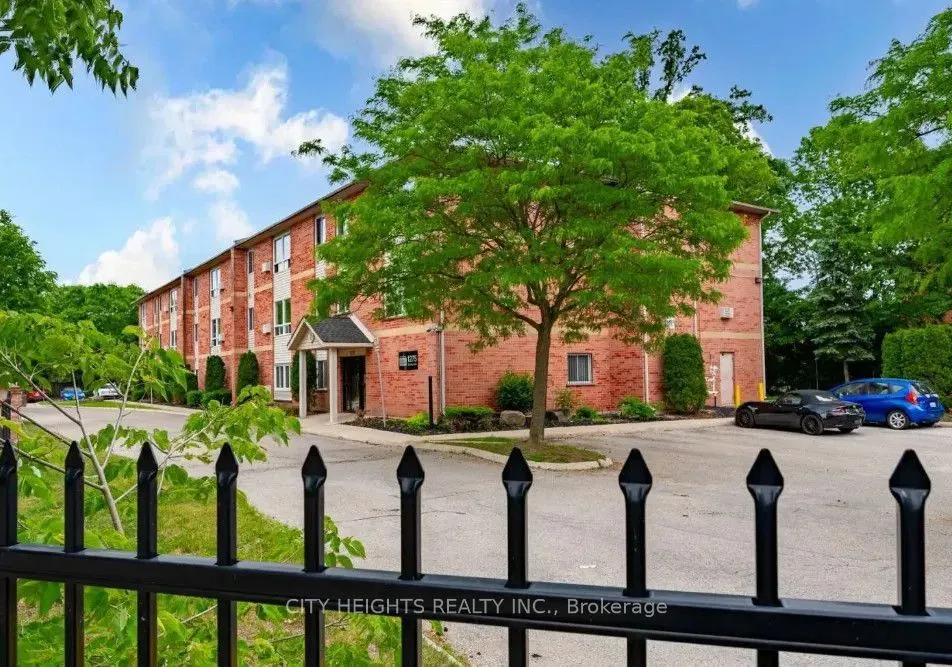 1275 Bentley Drive #105
