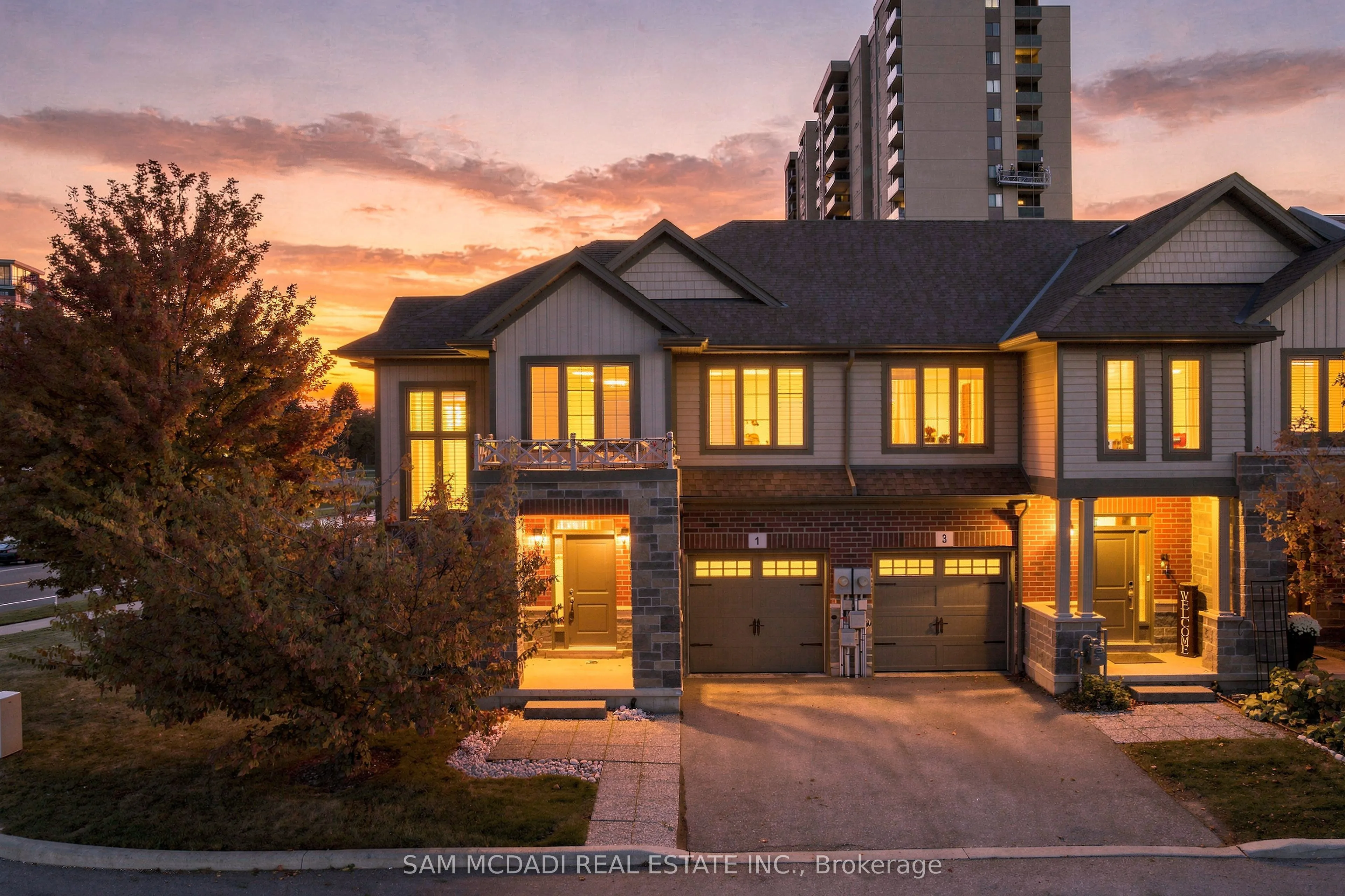 1 Southshore Crescent