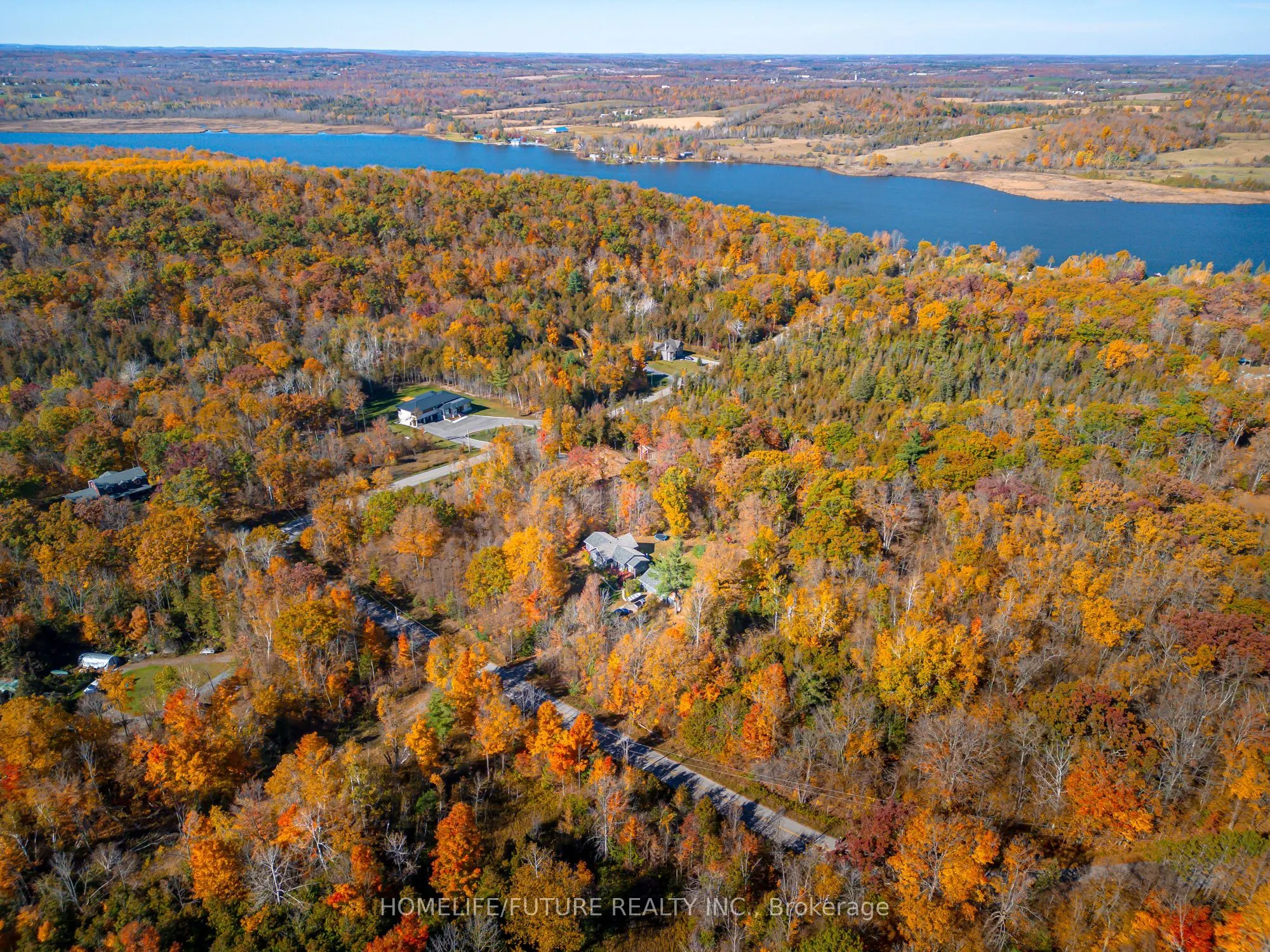 28 Woodlawn Drive