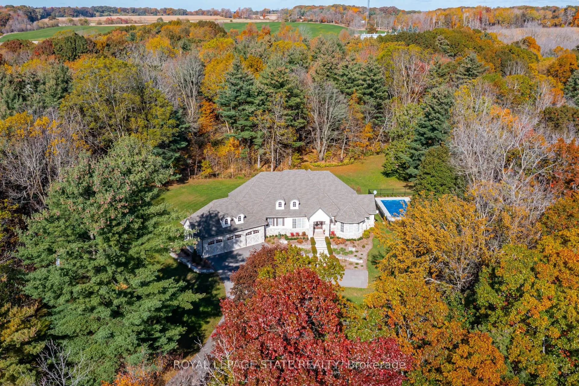 1043 Jerseyville Road W