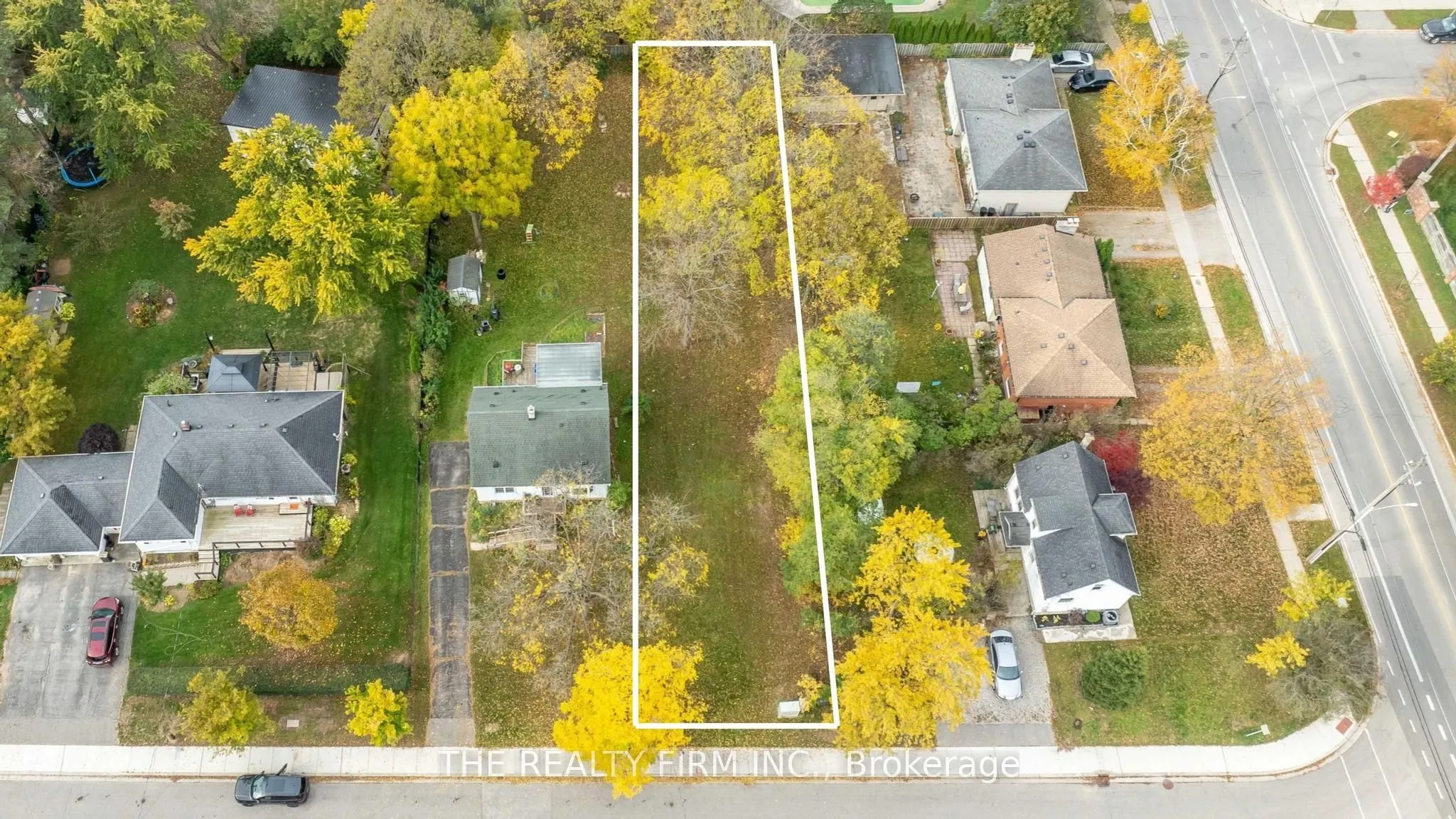 383 Kenmore Place