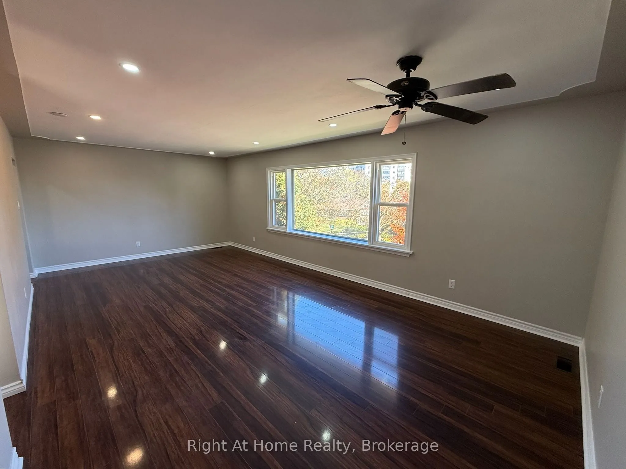 7 Balmoral Drive #3