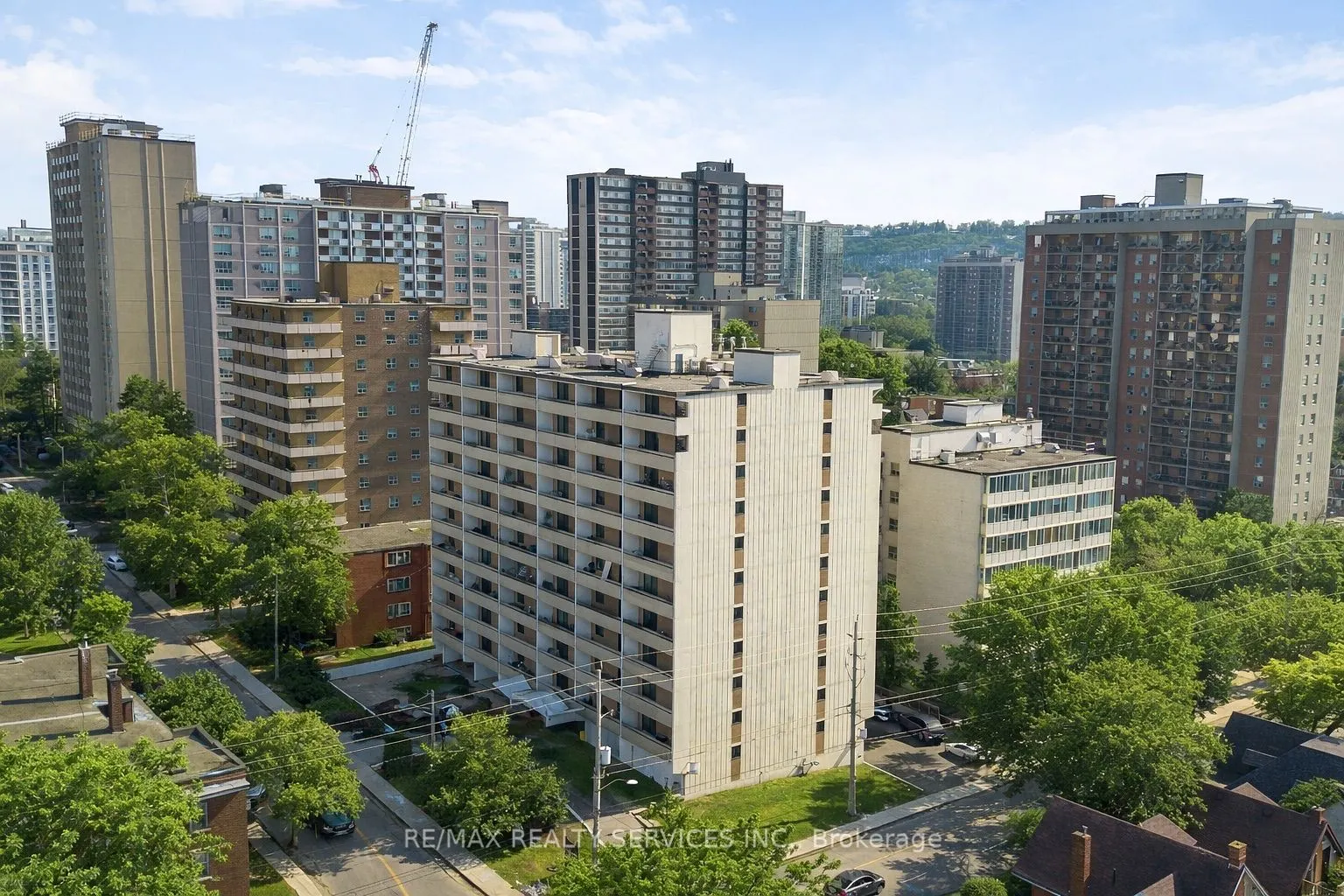 223 Jackson Street W #804