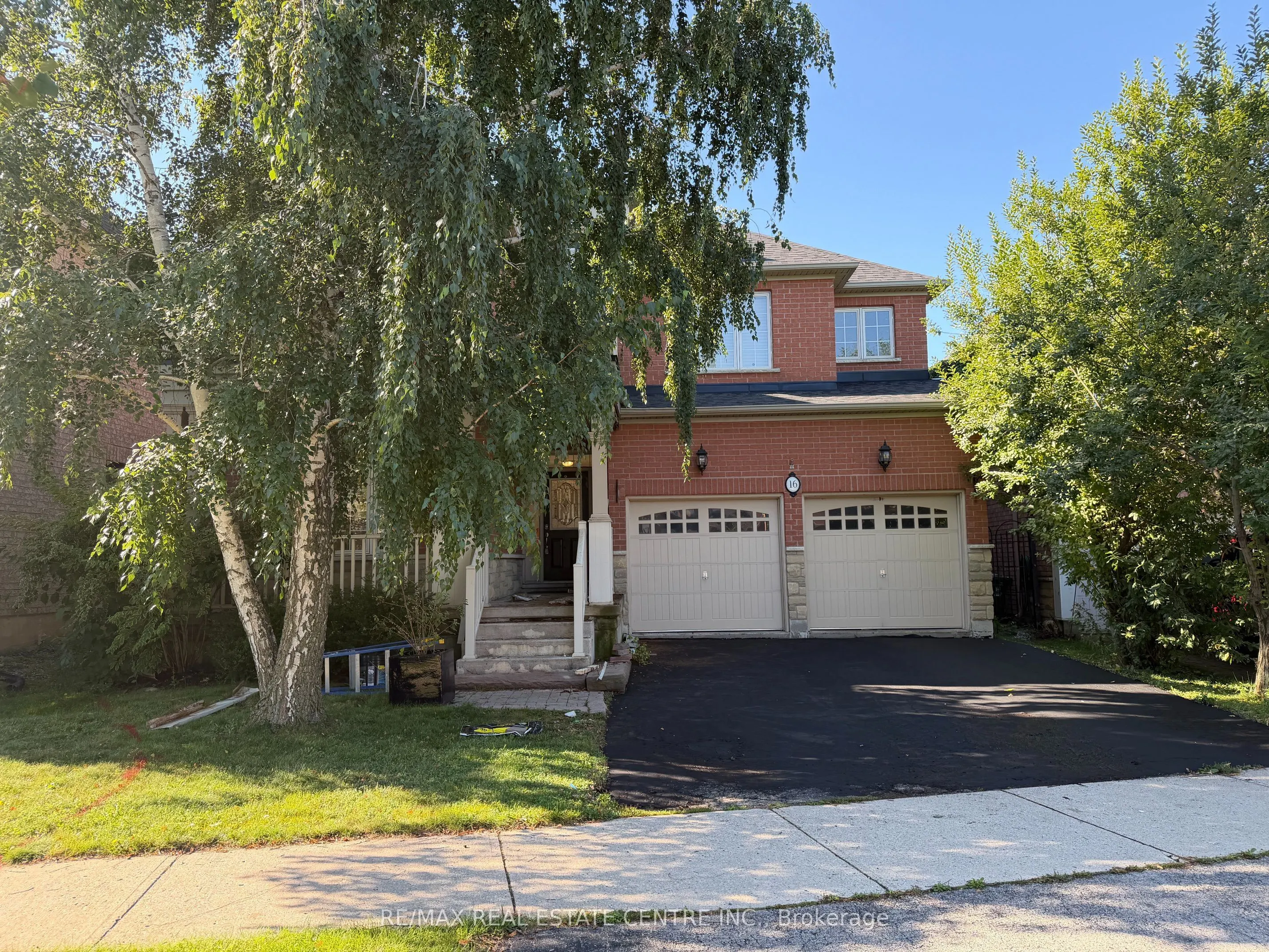 16 Panorama Way