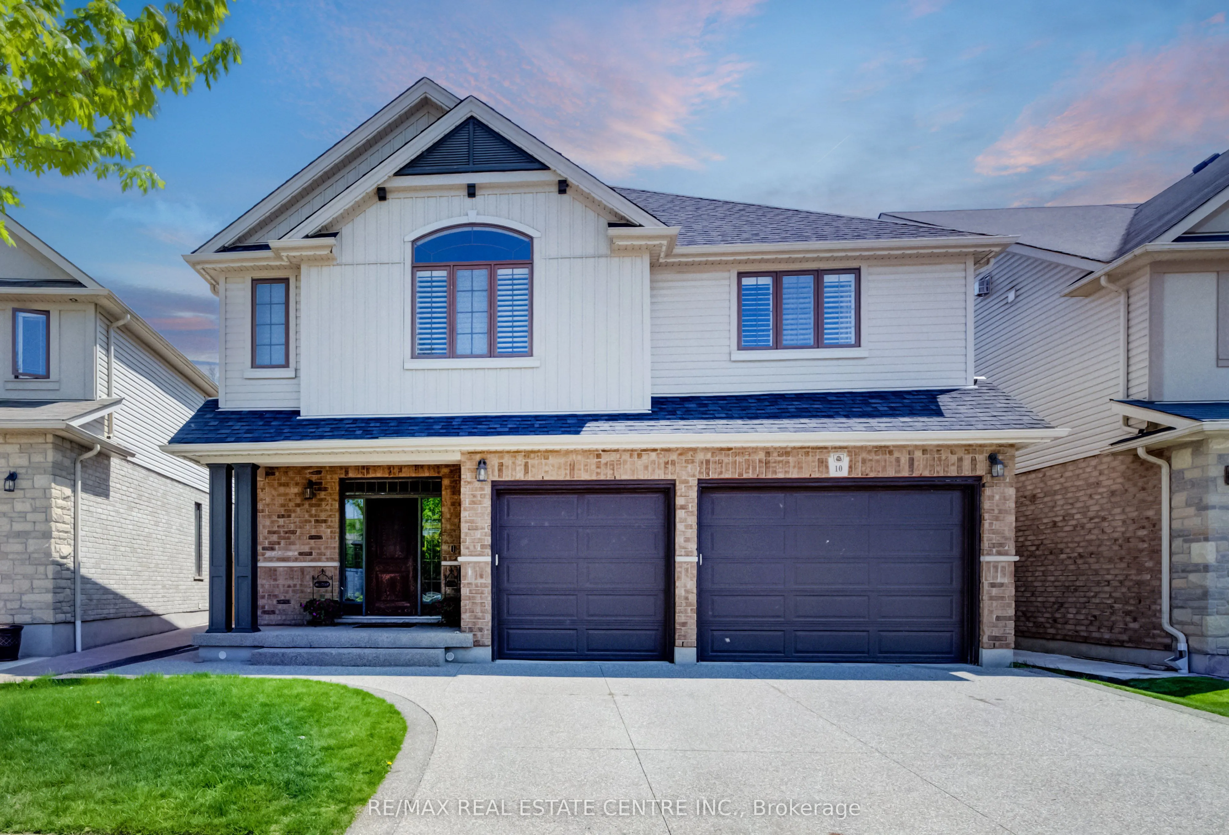 10 Deer Creek Street