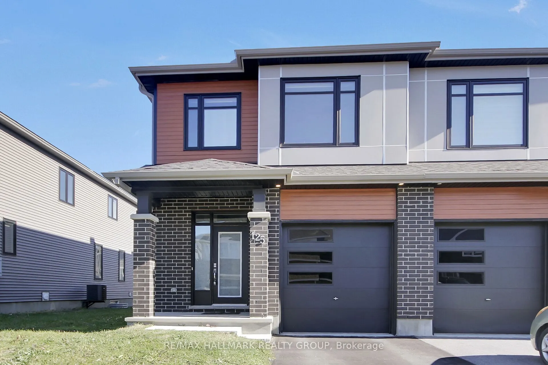 125 Angelonia Crescent