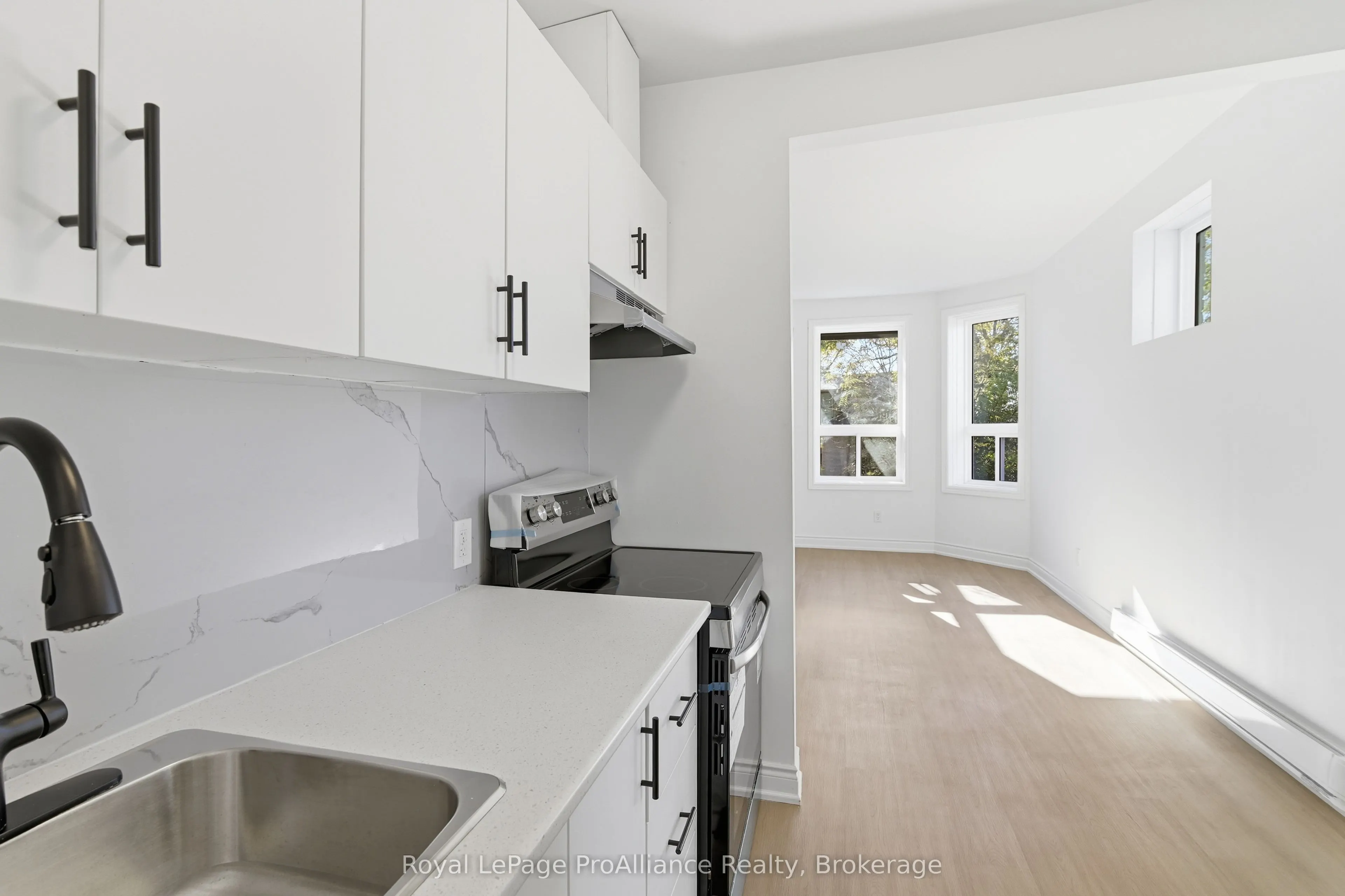 380 Park Street N #4