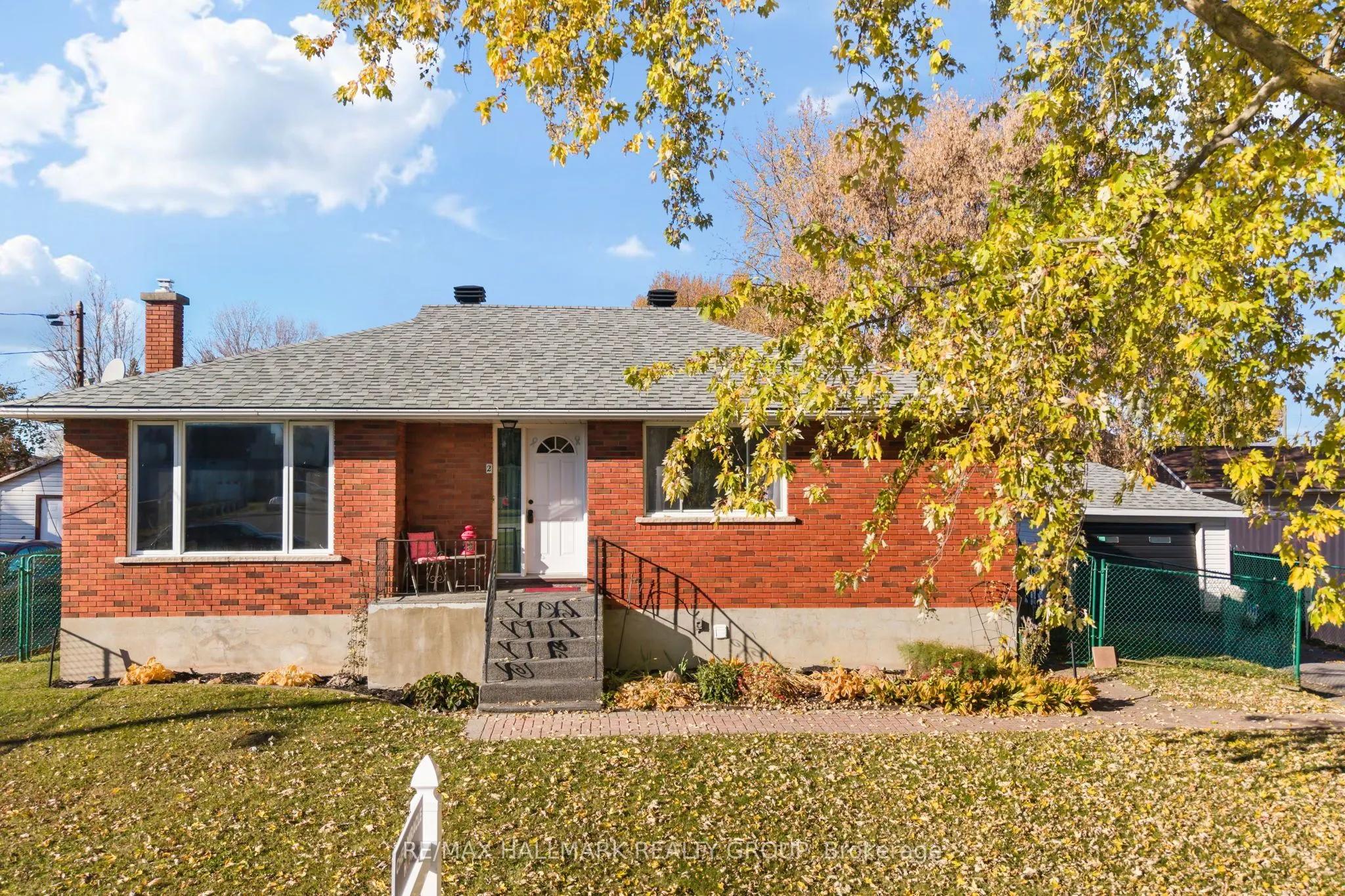 2 Alphonse Street