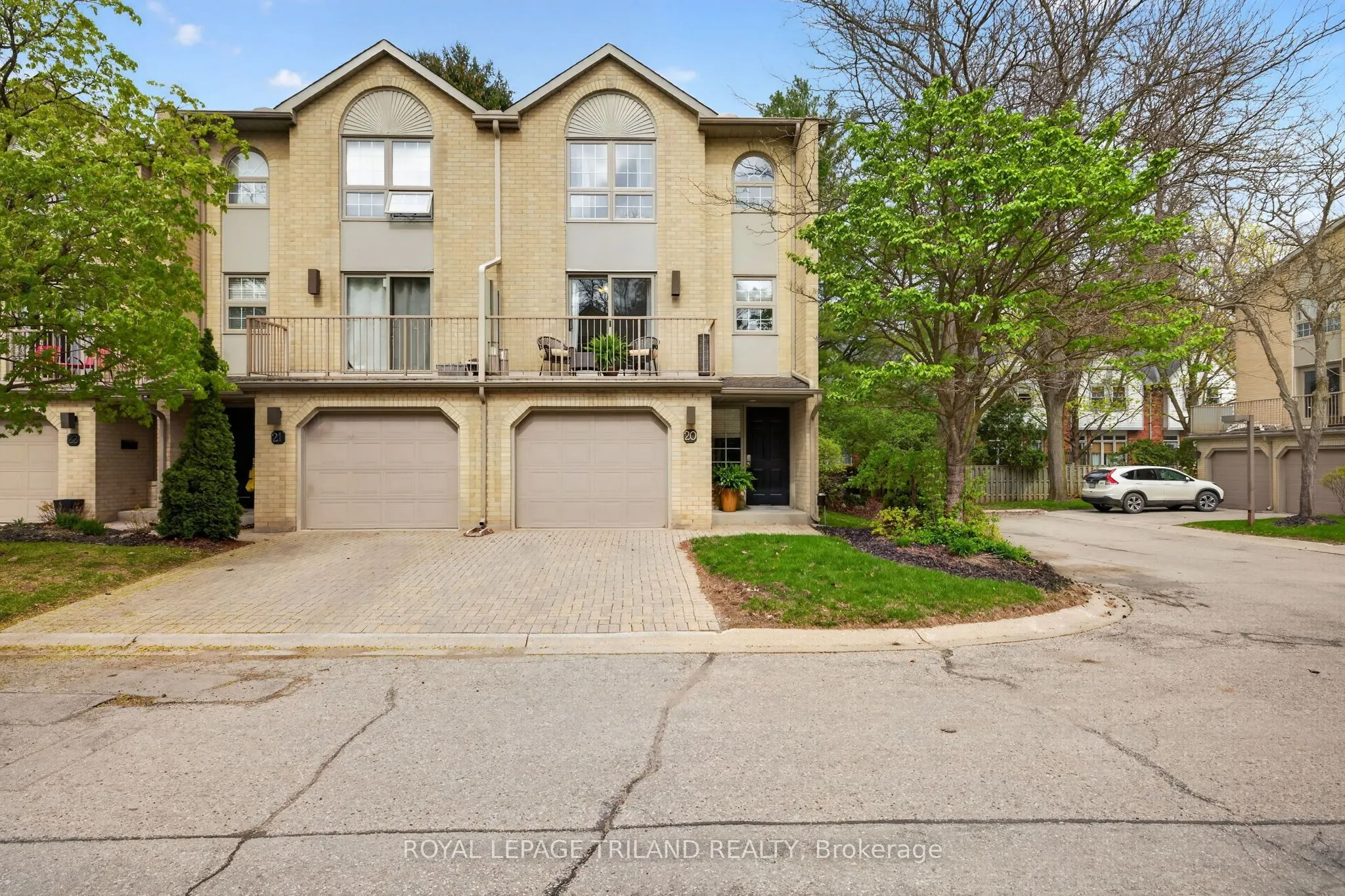 1399 Commissioners Road W #20