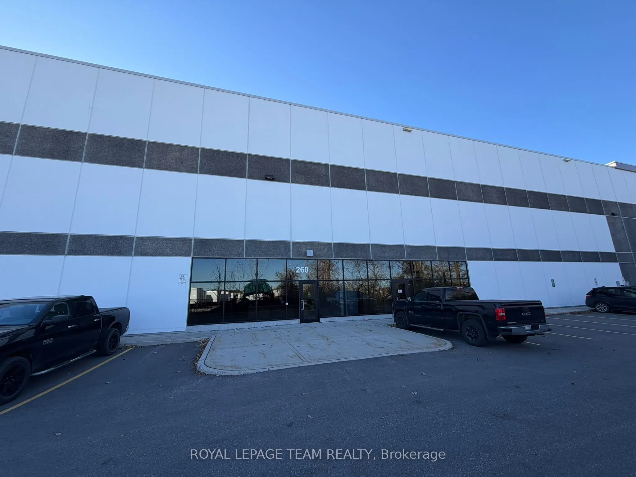 2105 Bantree Street #260