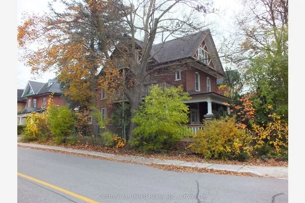 400 Downie Street