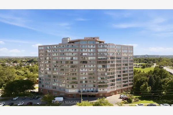 7 Gale Crescent #411