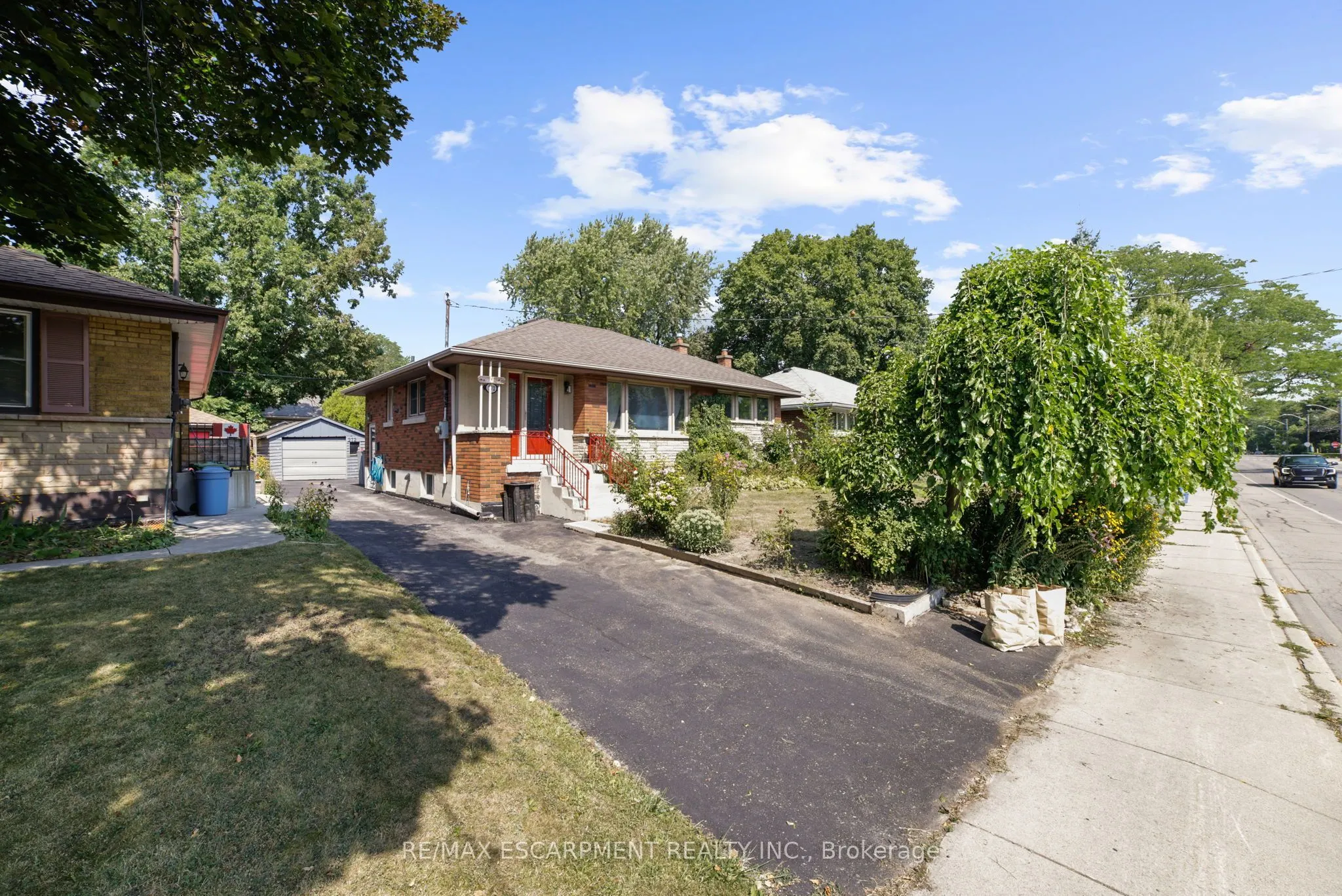 272 Upper Paradise Road