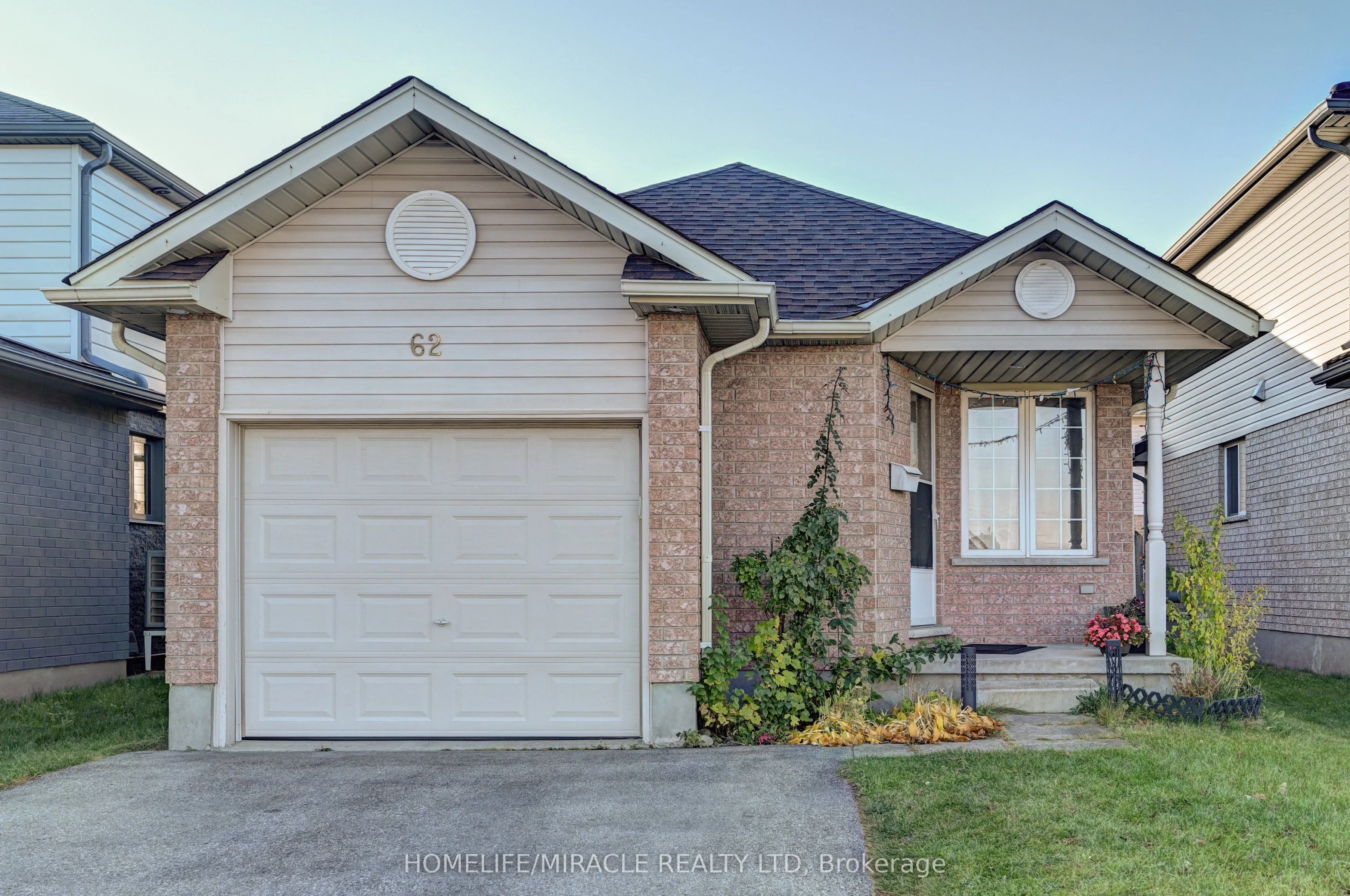 62 Fallowfield Drive