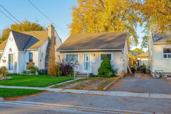 15 Wallace Avenue S