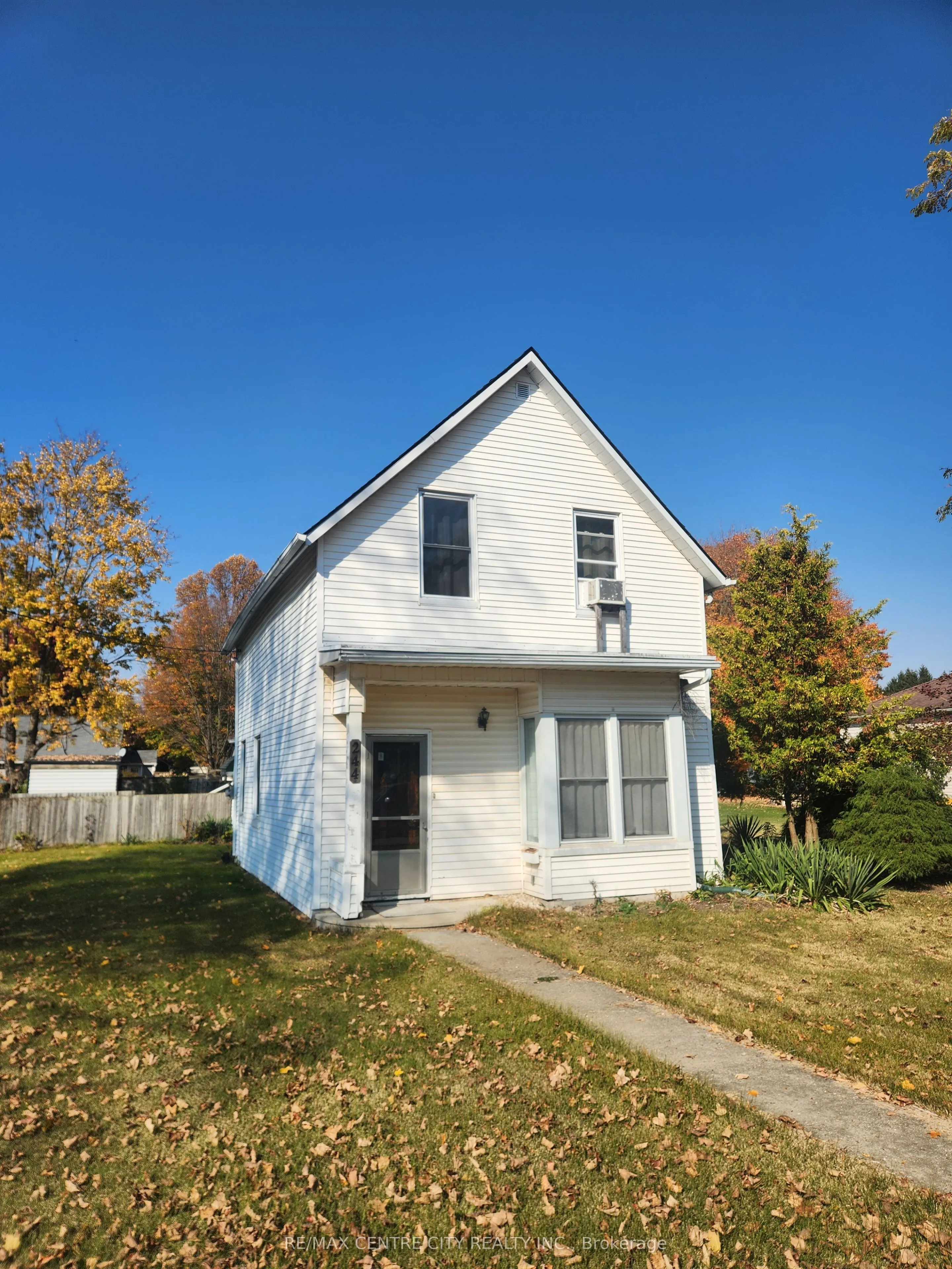 244 Elm Street W