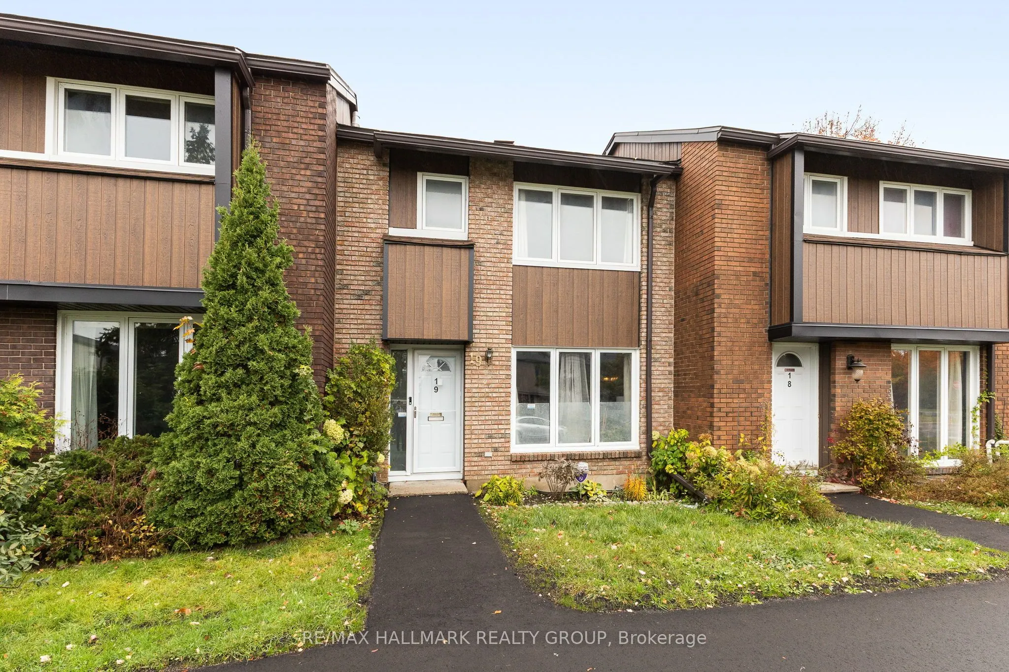1900 MARQUIS Avenue #19