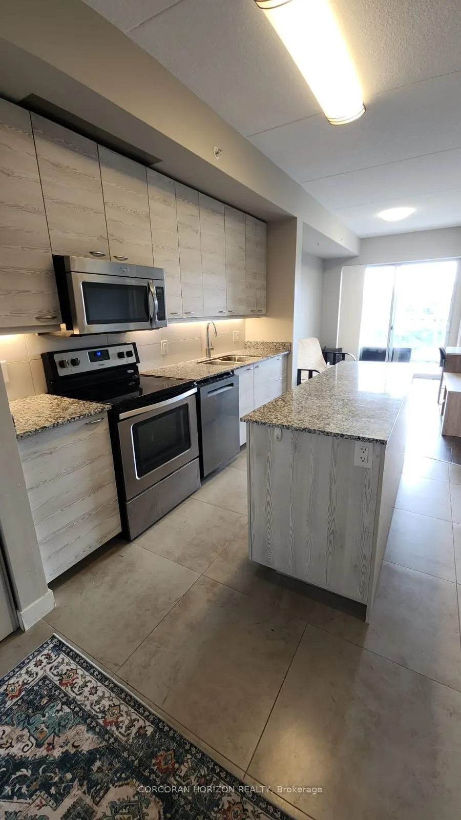 280 Lester Street #418
