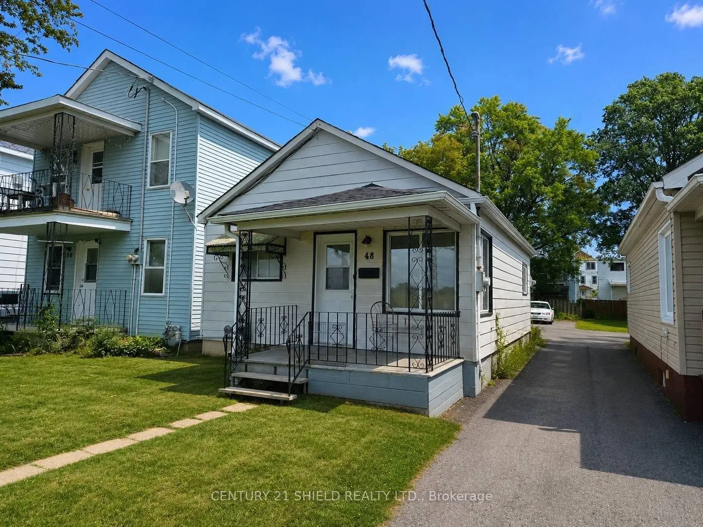 48 Danis Street