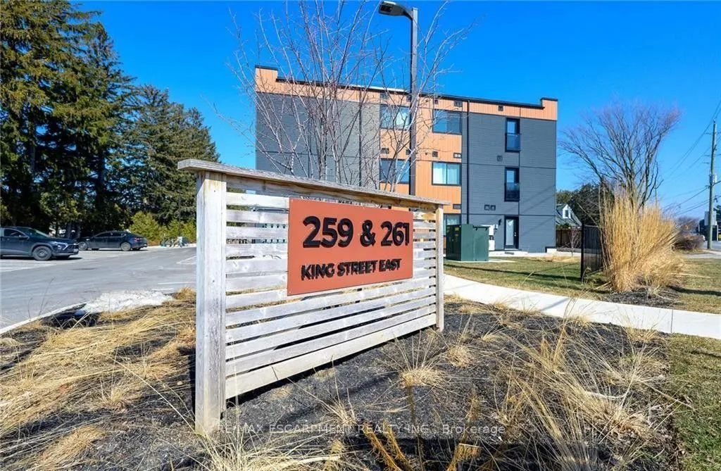 261 King Street E #303