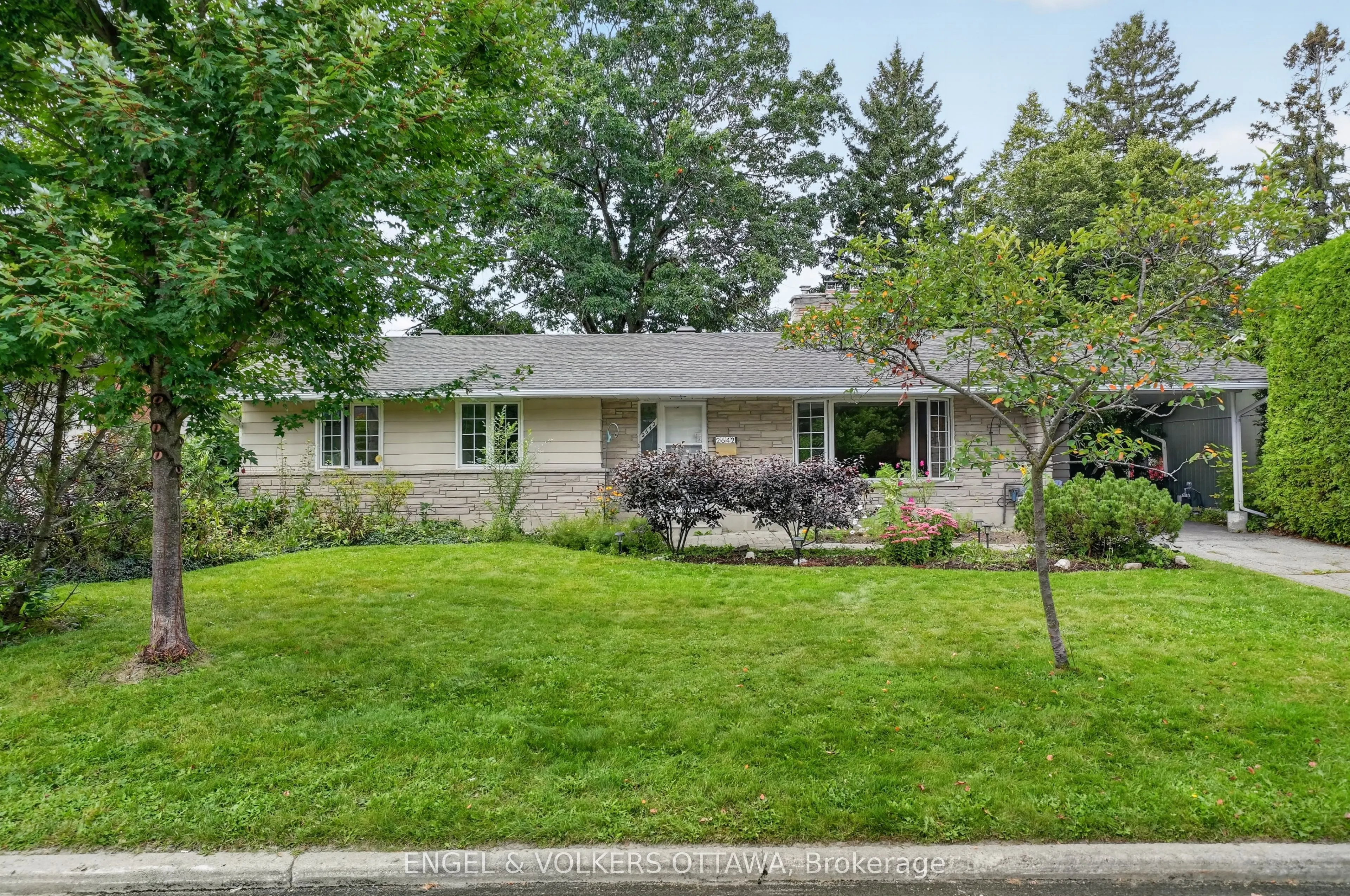 2642 Marble Crescent
