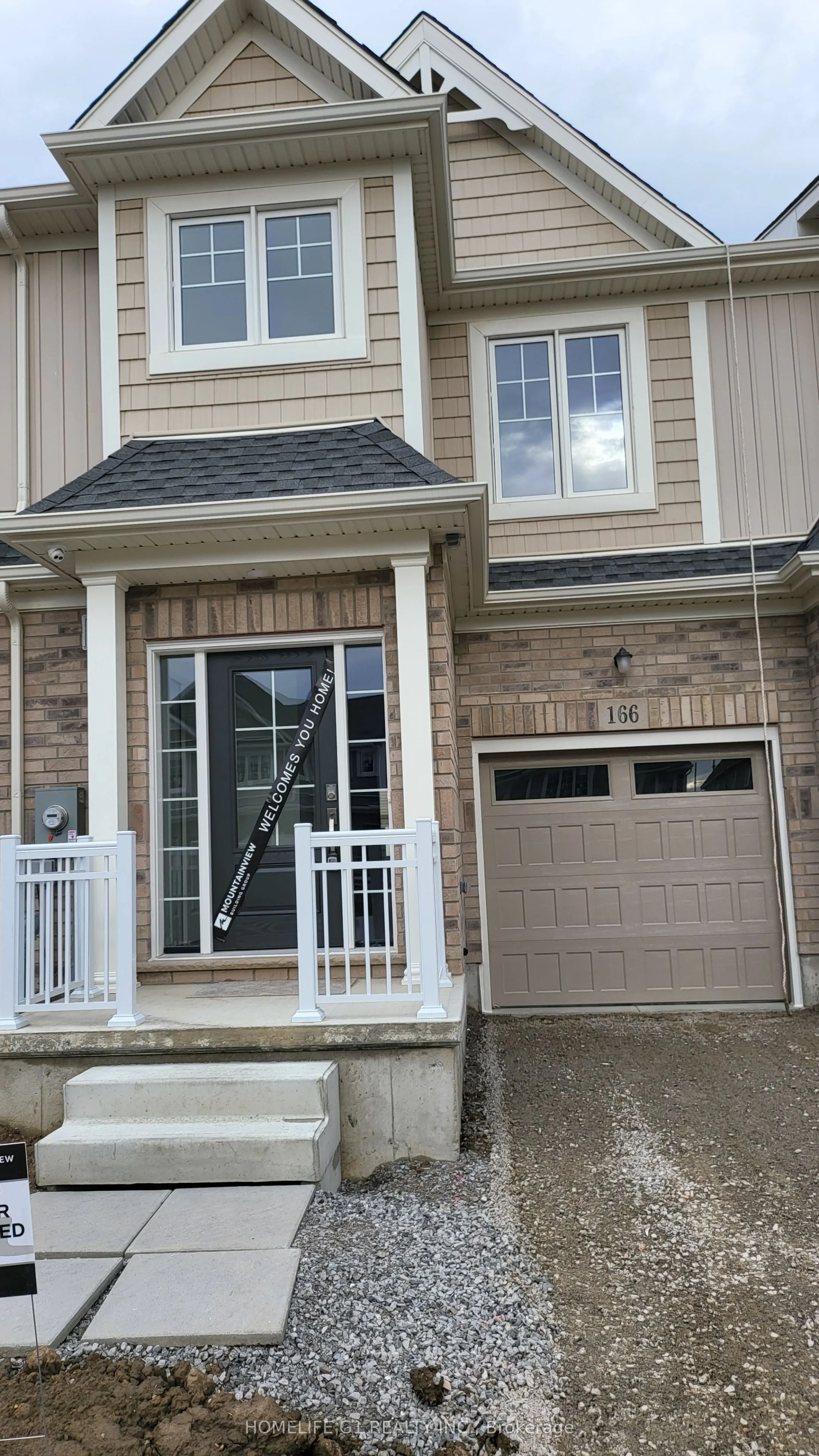 166 Bur Oak Drive