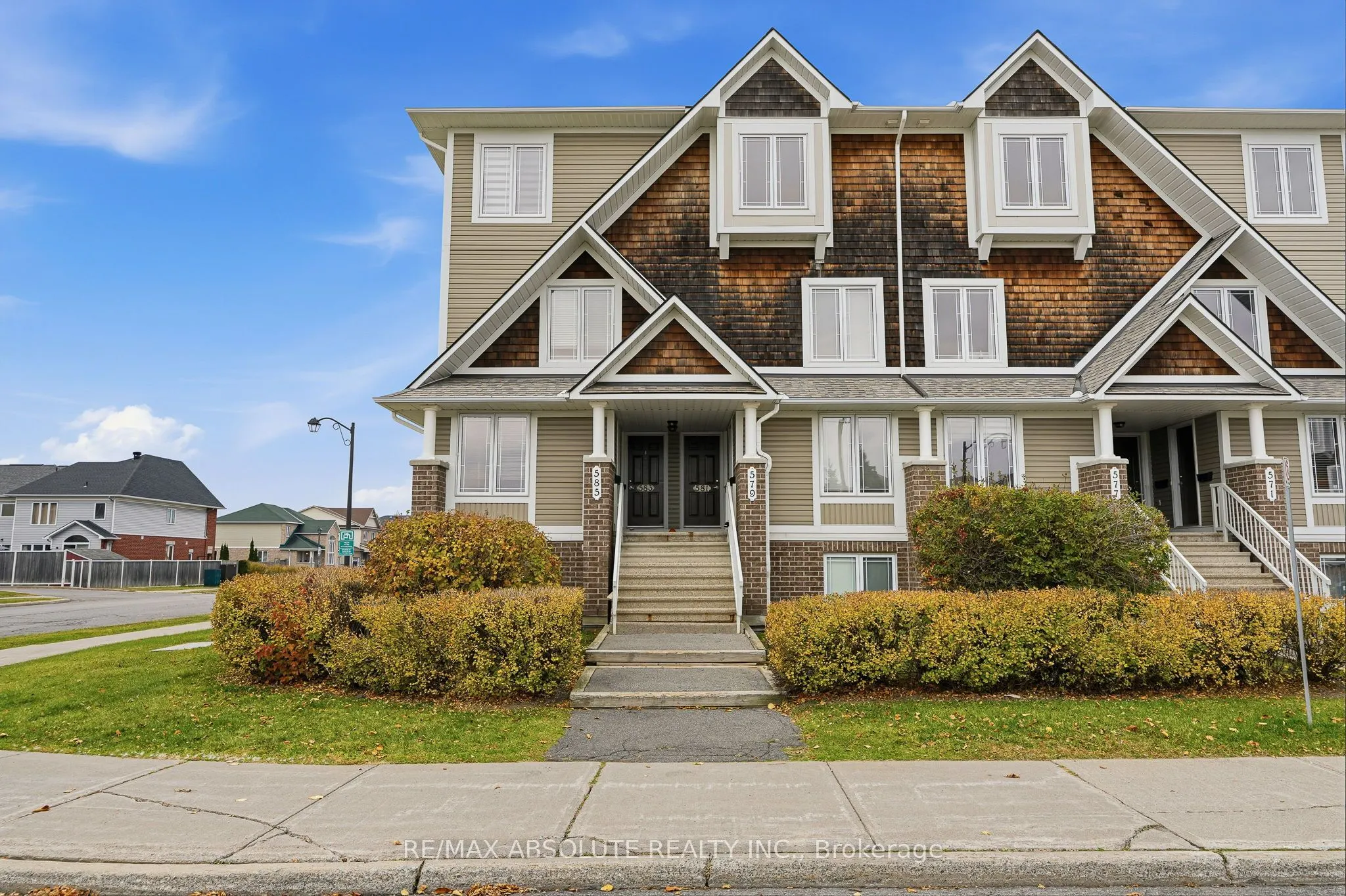 581 Lakeridge Drive #16