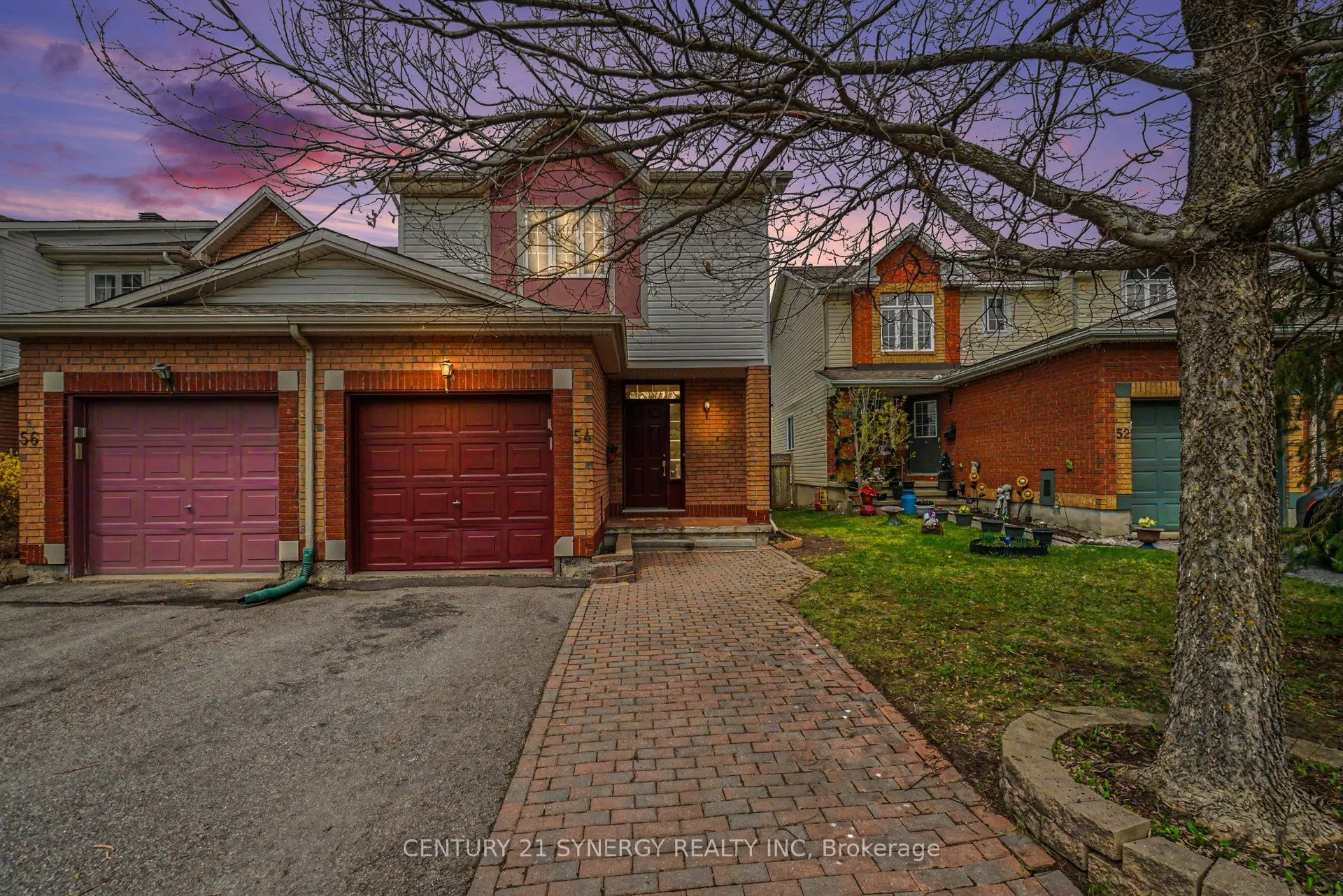 54 Meadowcroft Crescent