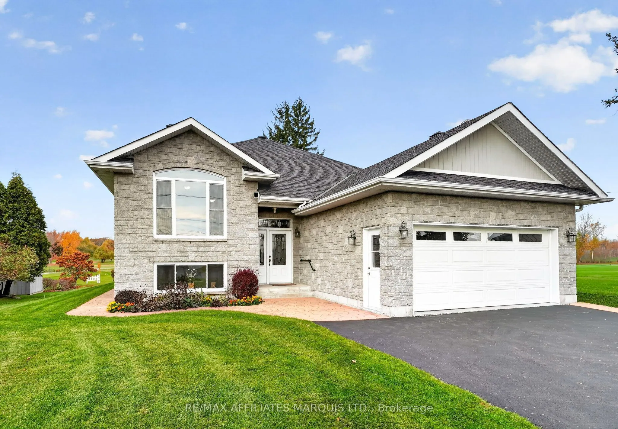 18233 County  2 Road