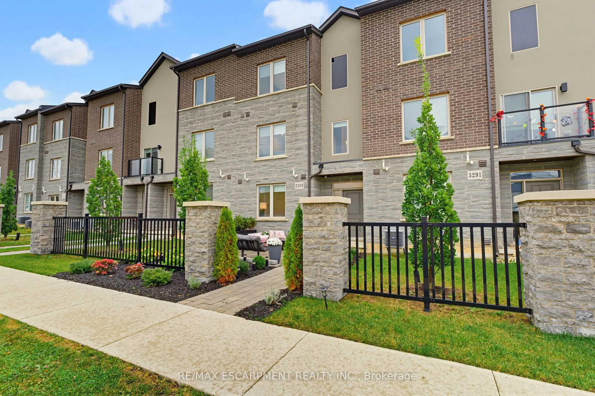 3289 Homestead Drive