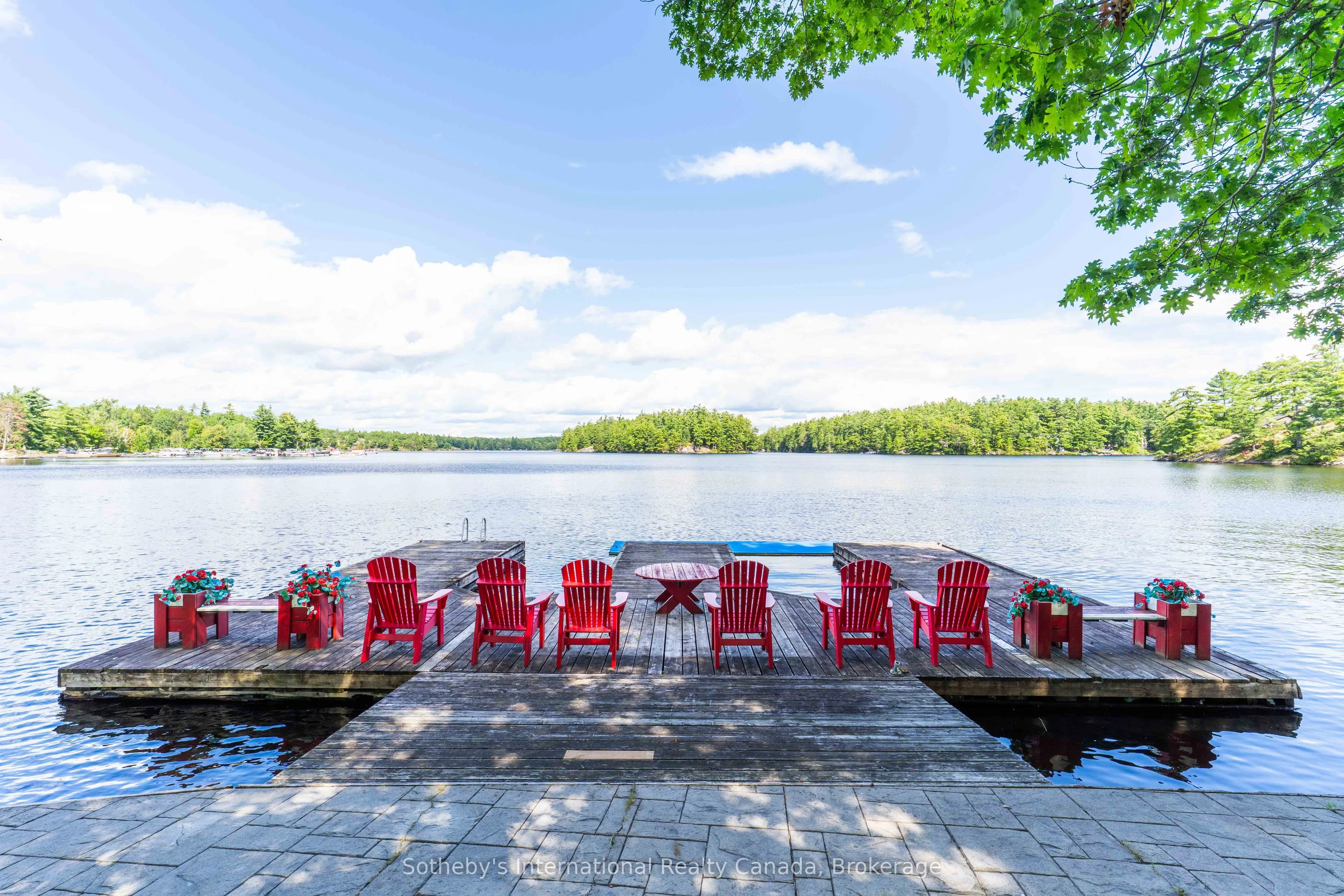 1240 North Kahshe Lake Road #2