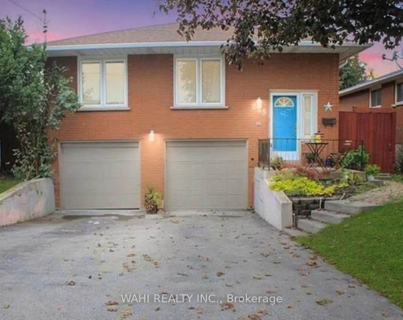 255 CARSON Drive W #UNIT 1