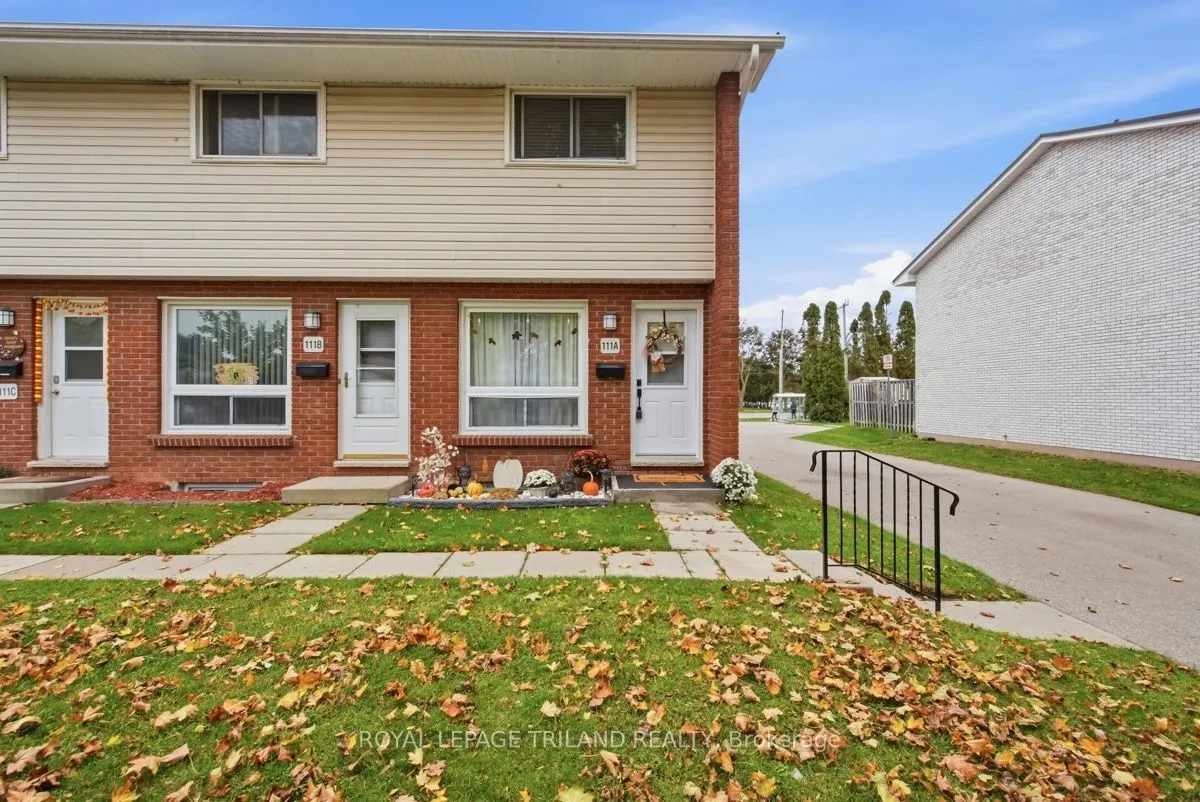 111 Wellesley Cres Crescent #A