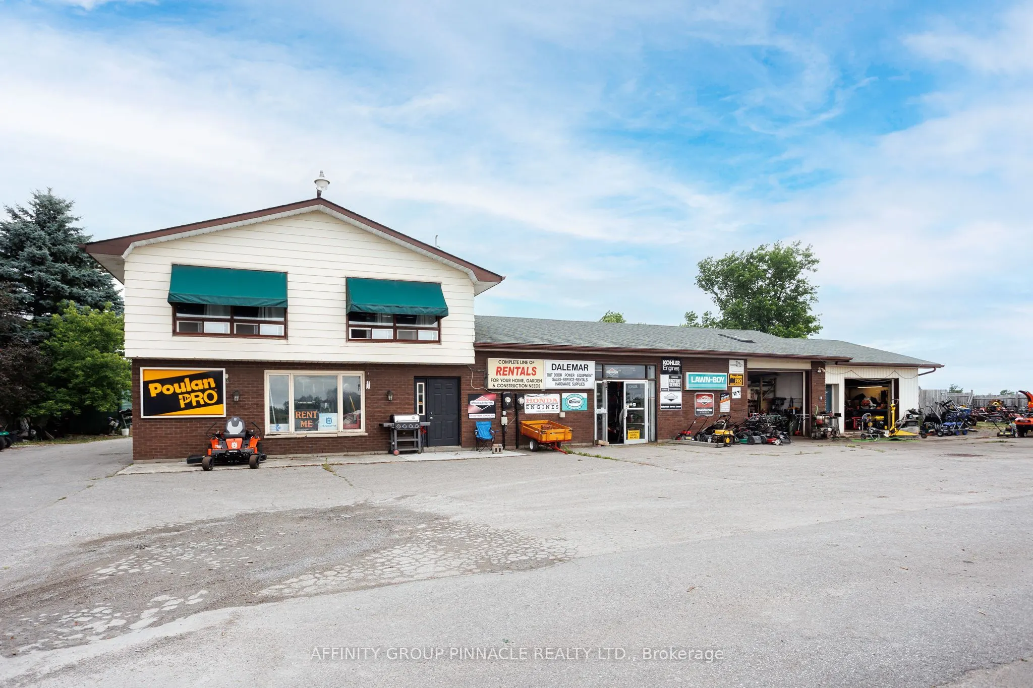 1187 Hwy 7 Highway