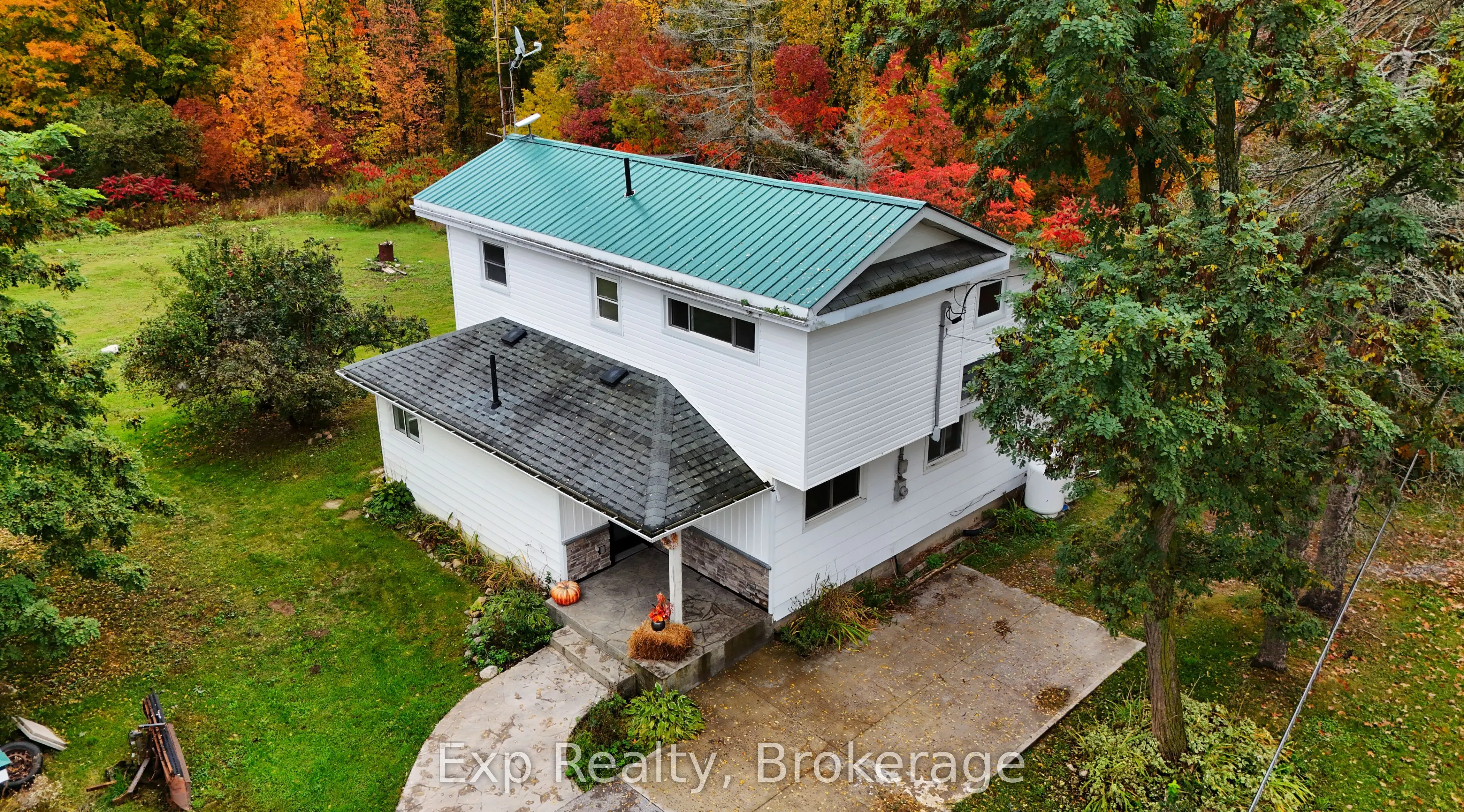 2988 County  44 Road
