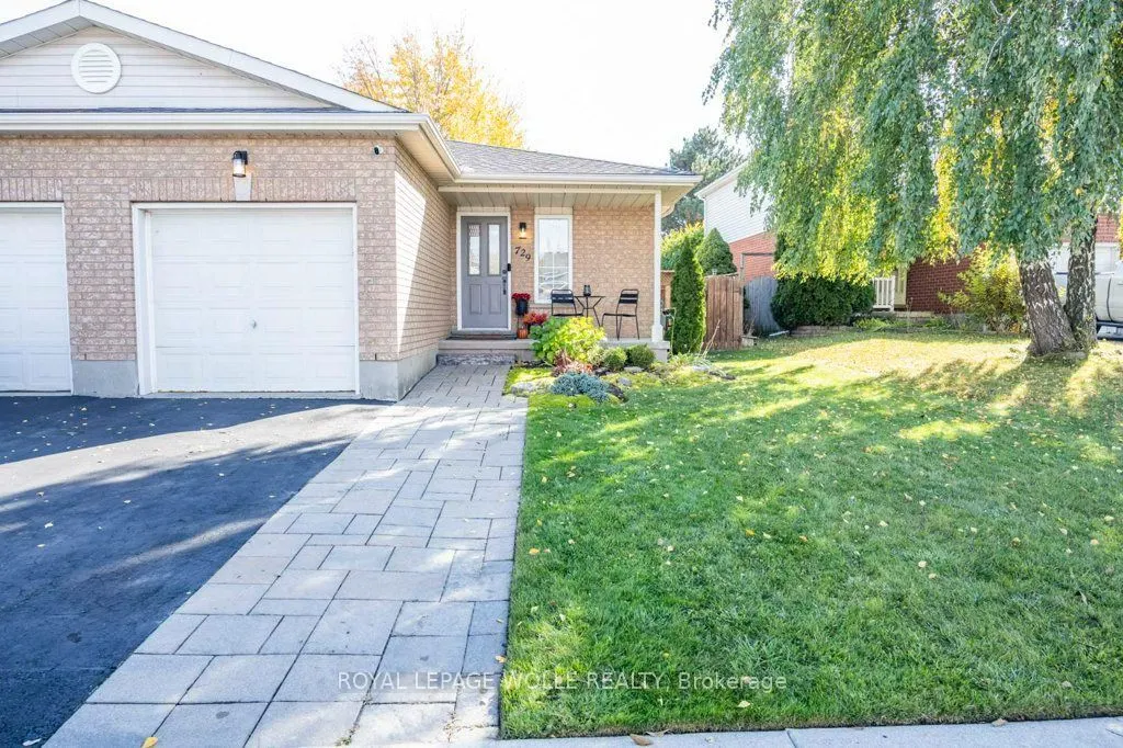 729 Fairway Court