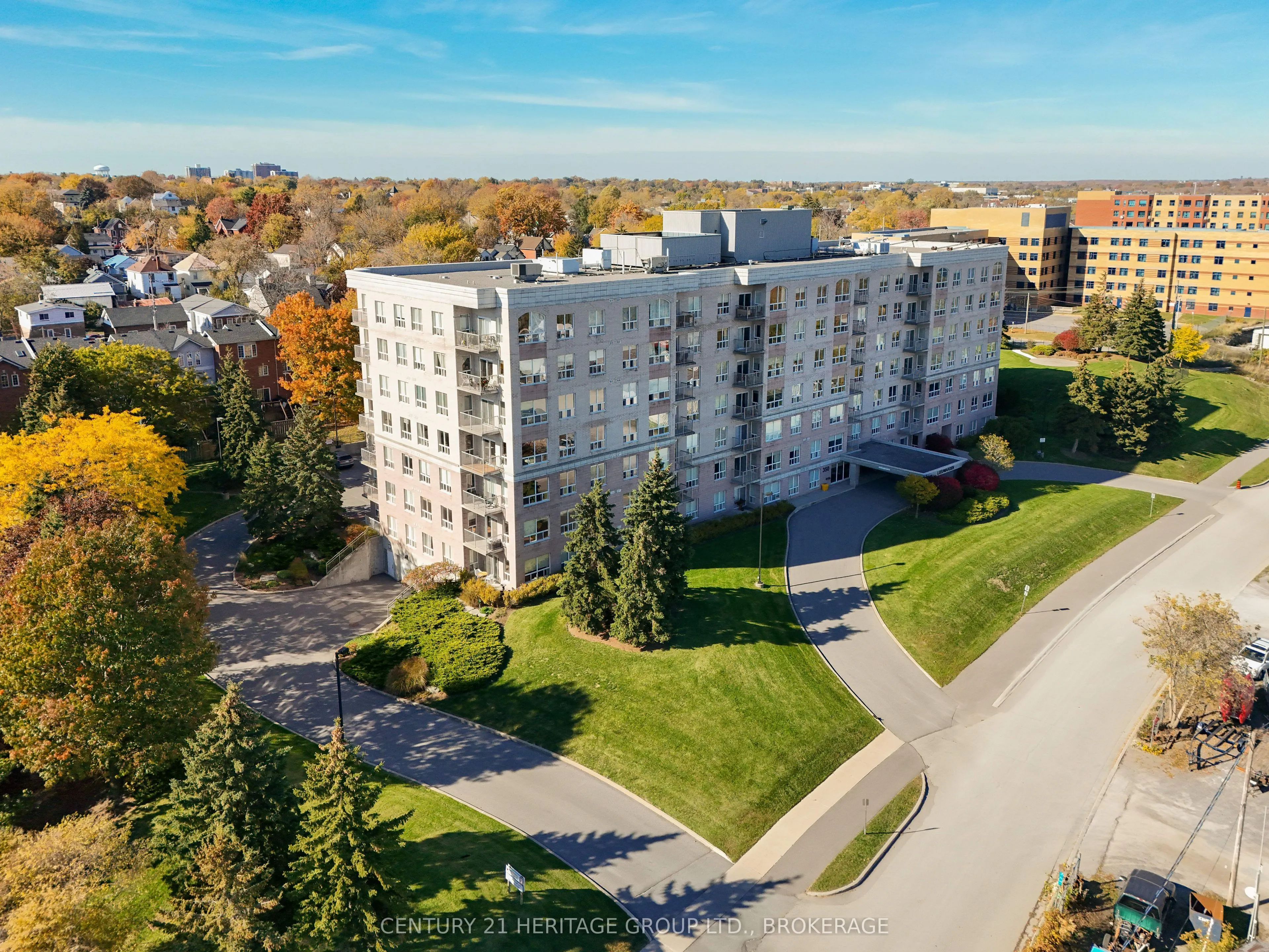 350 Wellington Street #409