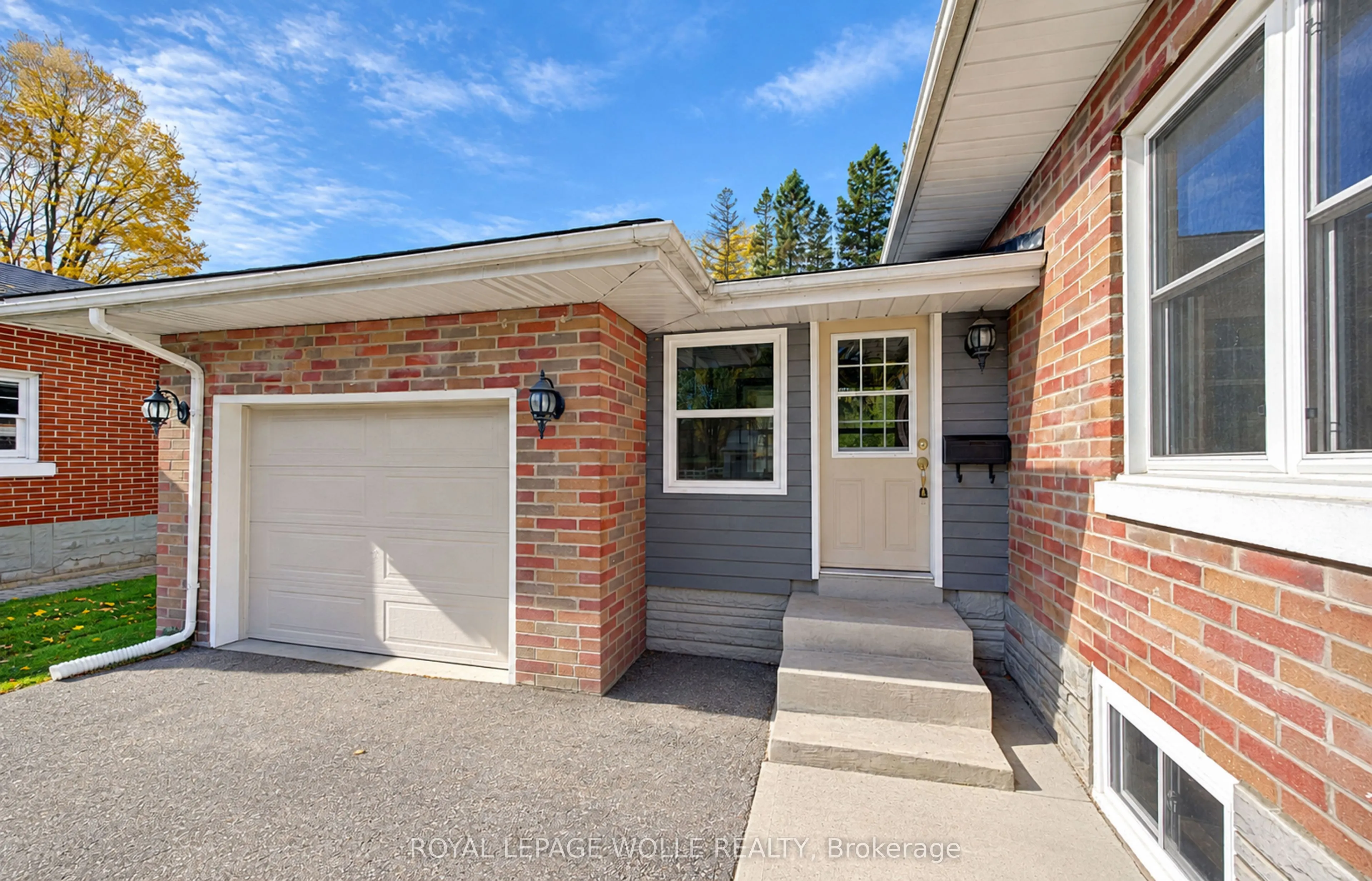 16 Snyder Avenue S