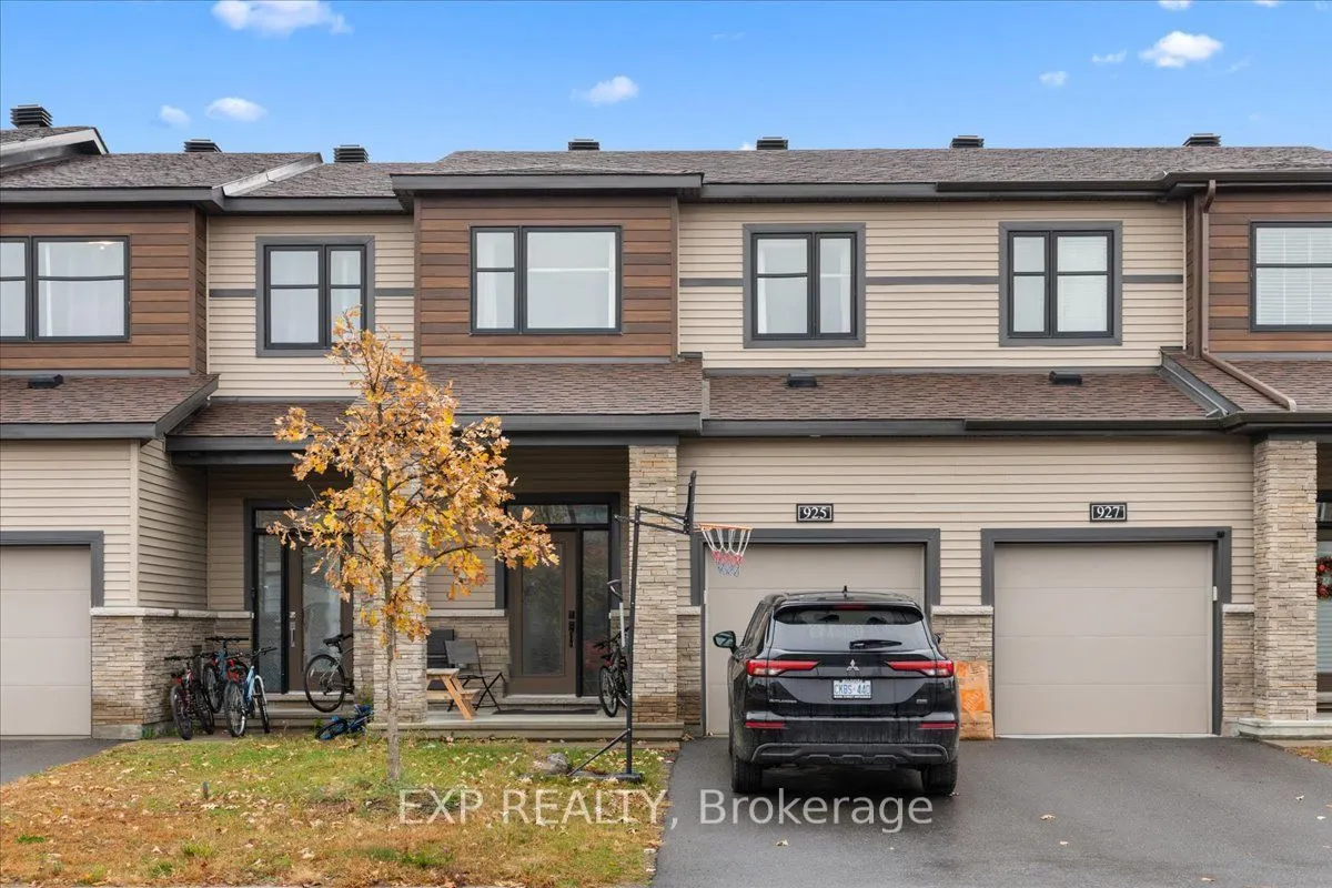 925 Athenry Court