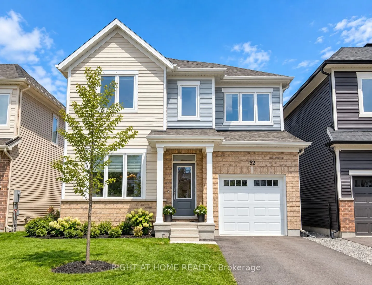 52 Moonbeam Street