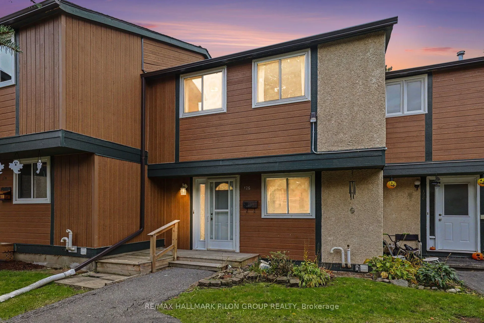 1449 Ridgebrook Drive #126