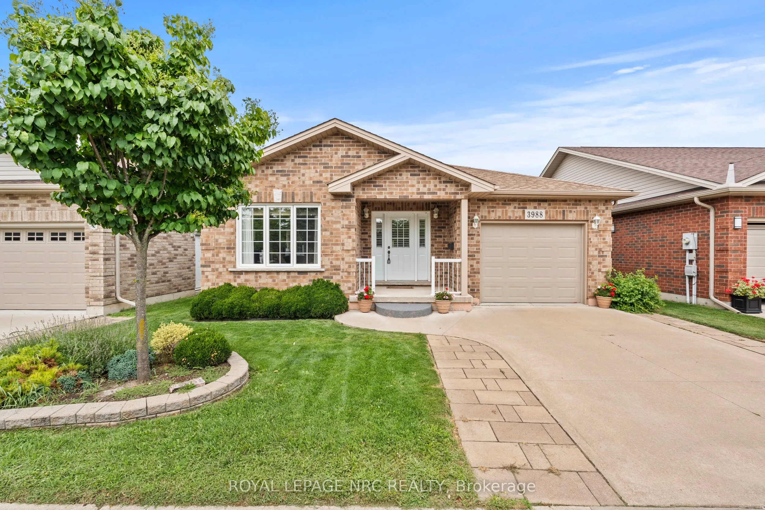 3988 Sunset Lane