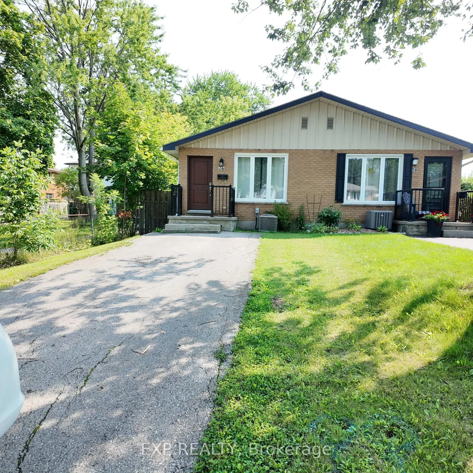 74 Almond Road #Upper