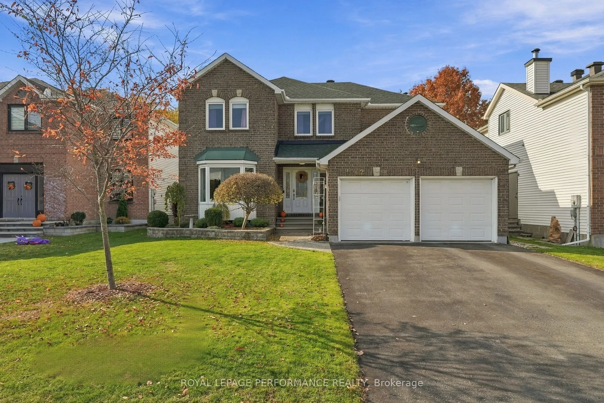 1402 Cheverny Crescent