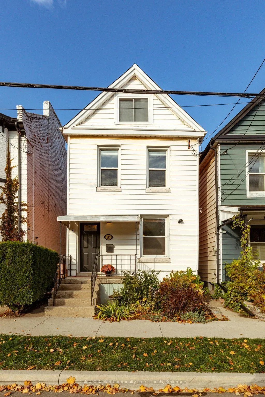 185 Caroline Street N