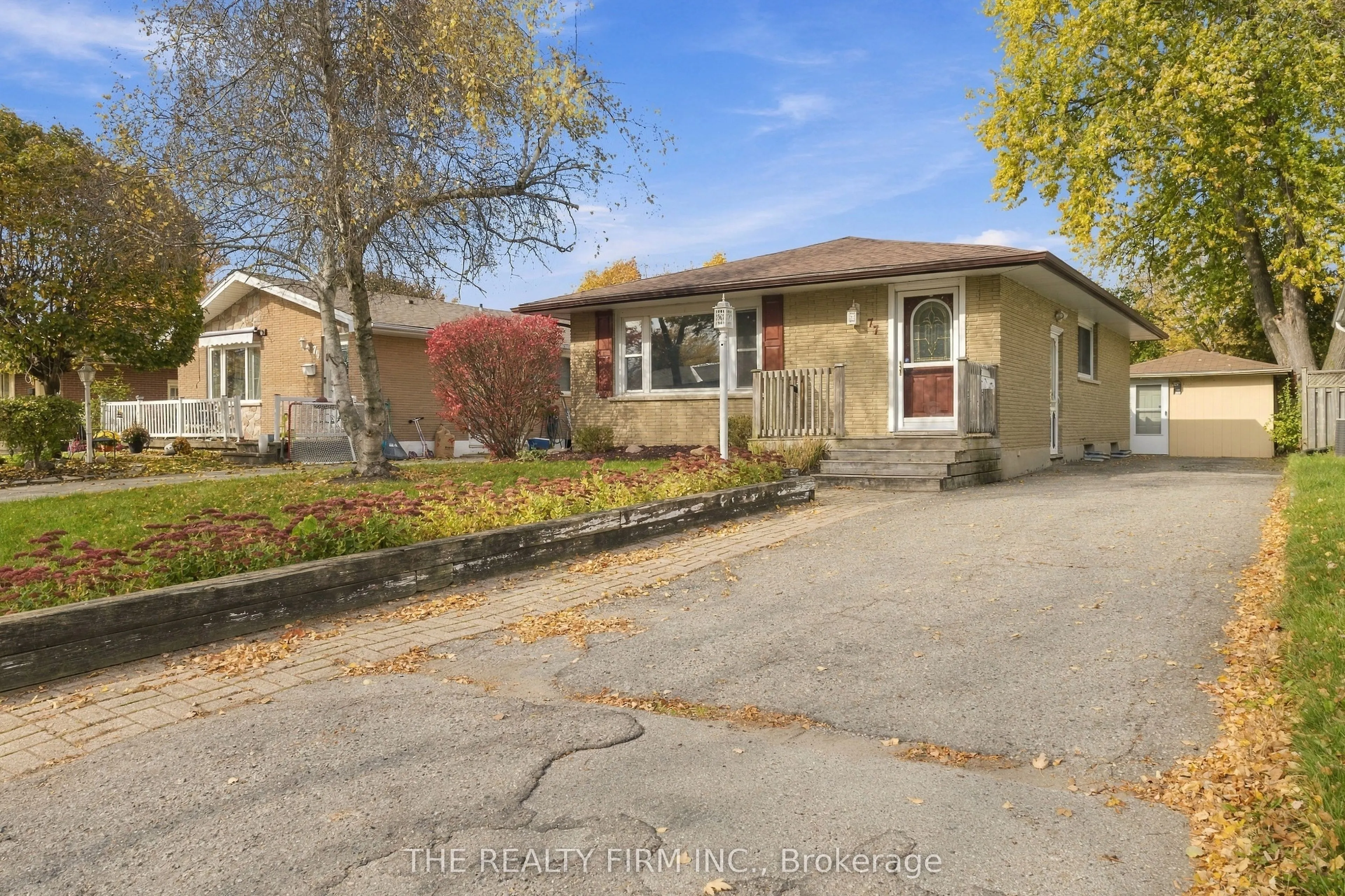 77 TALAVERA Crescent